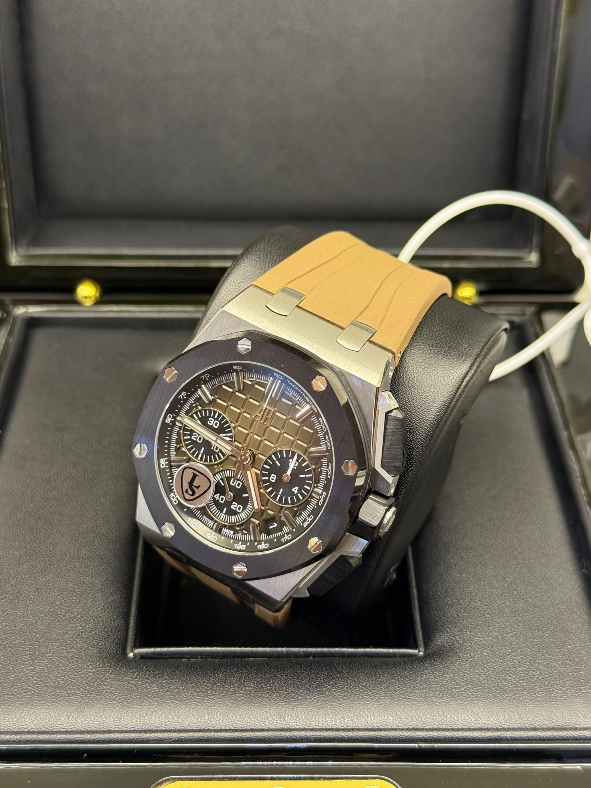 Audemars Piguet Royal Oak Offshore - Image 7