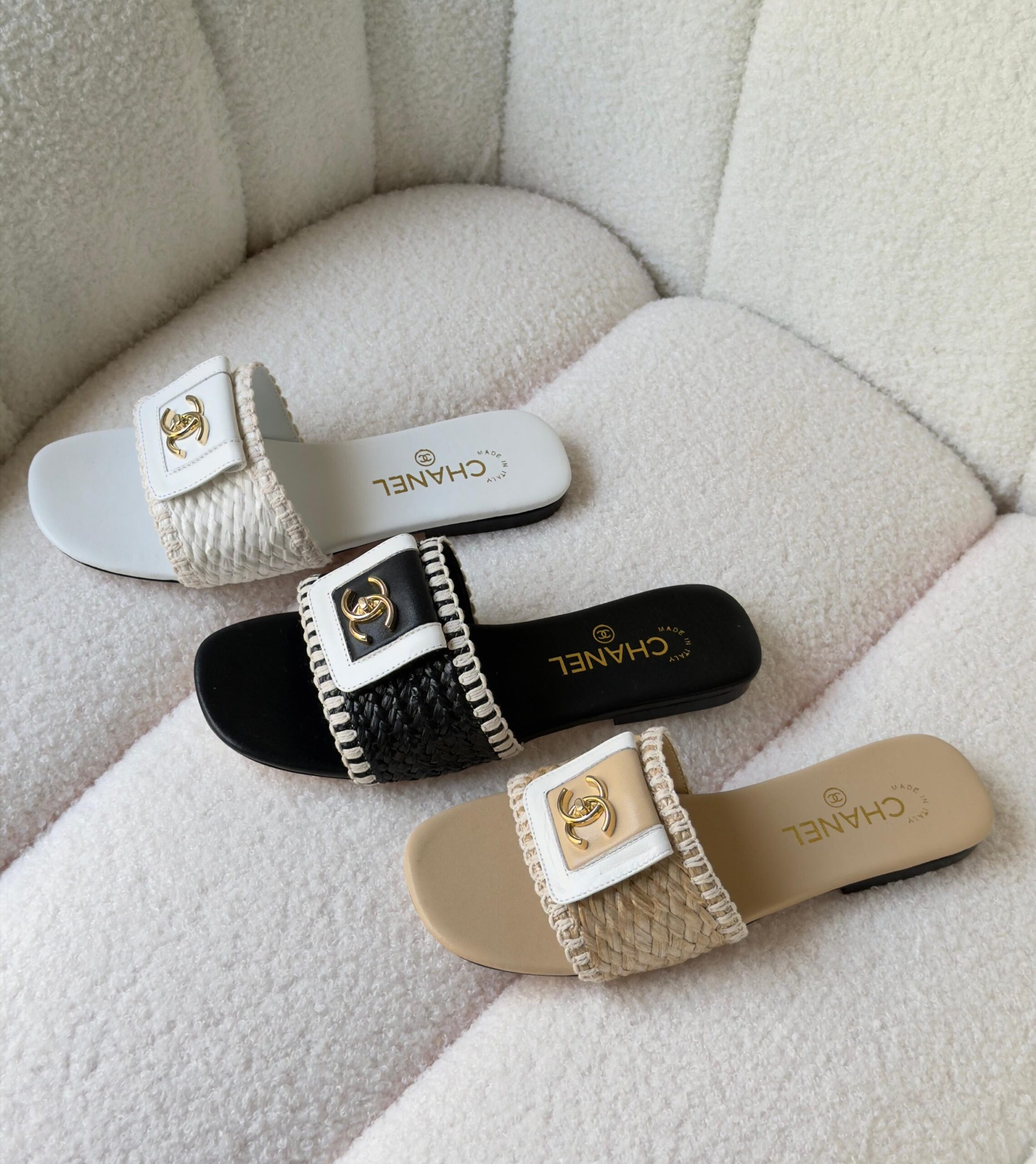 Chanel CC Turnlock Flat Slide Mules - Image 7