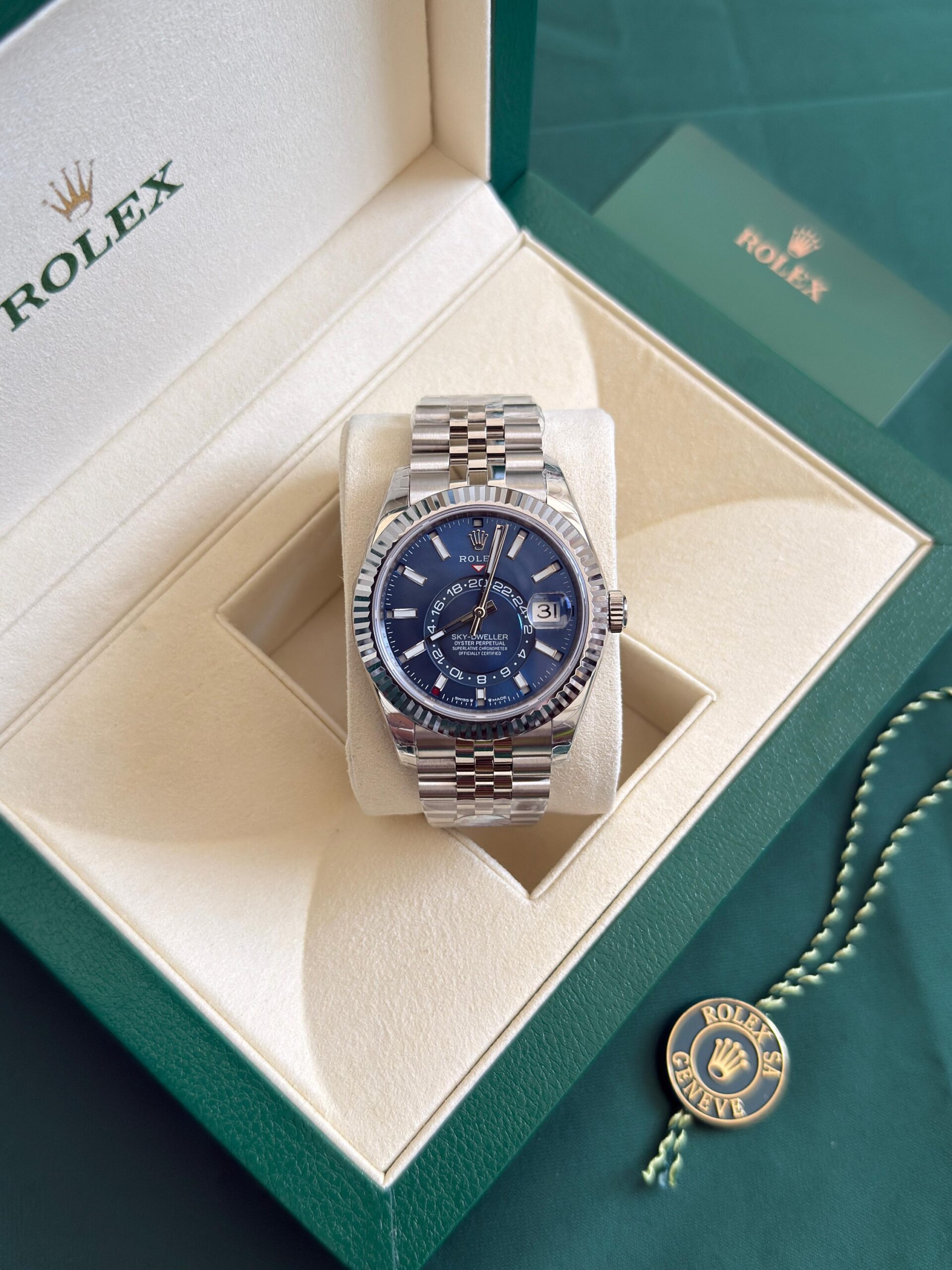 Rolex Sky-Dweller - Image 4