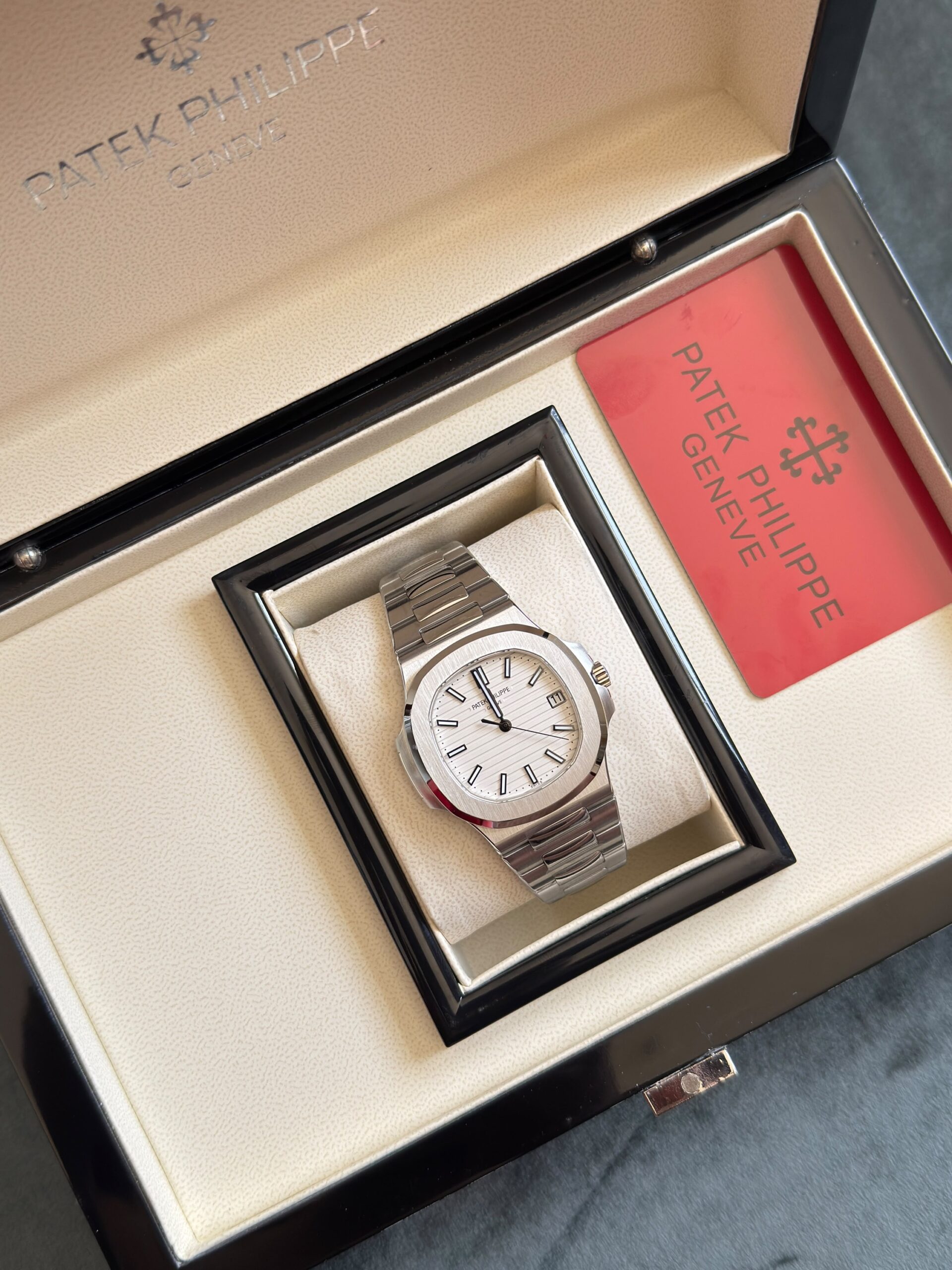 Patek Philippe Nautilus - Image 8