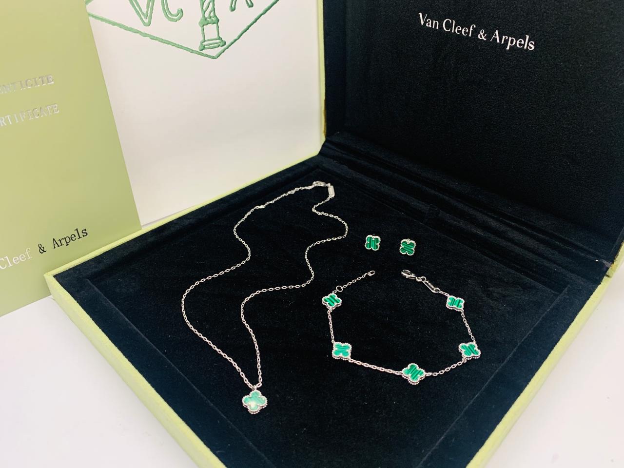Van Cleef & Arpels jewelry Set - Image 3