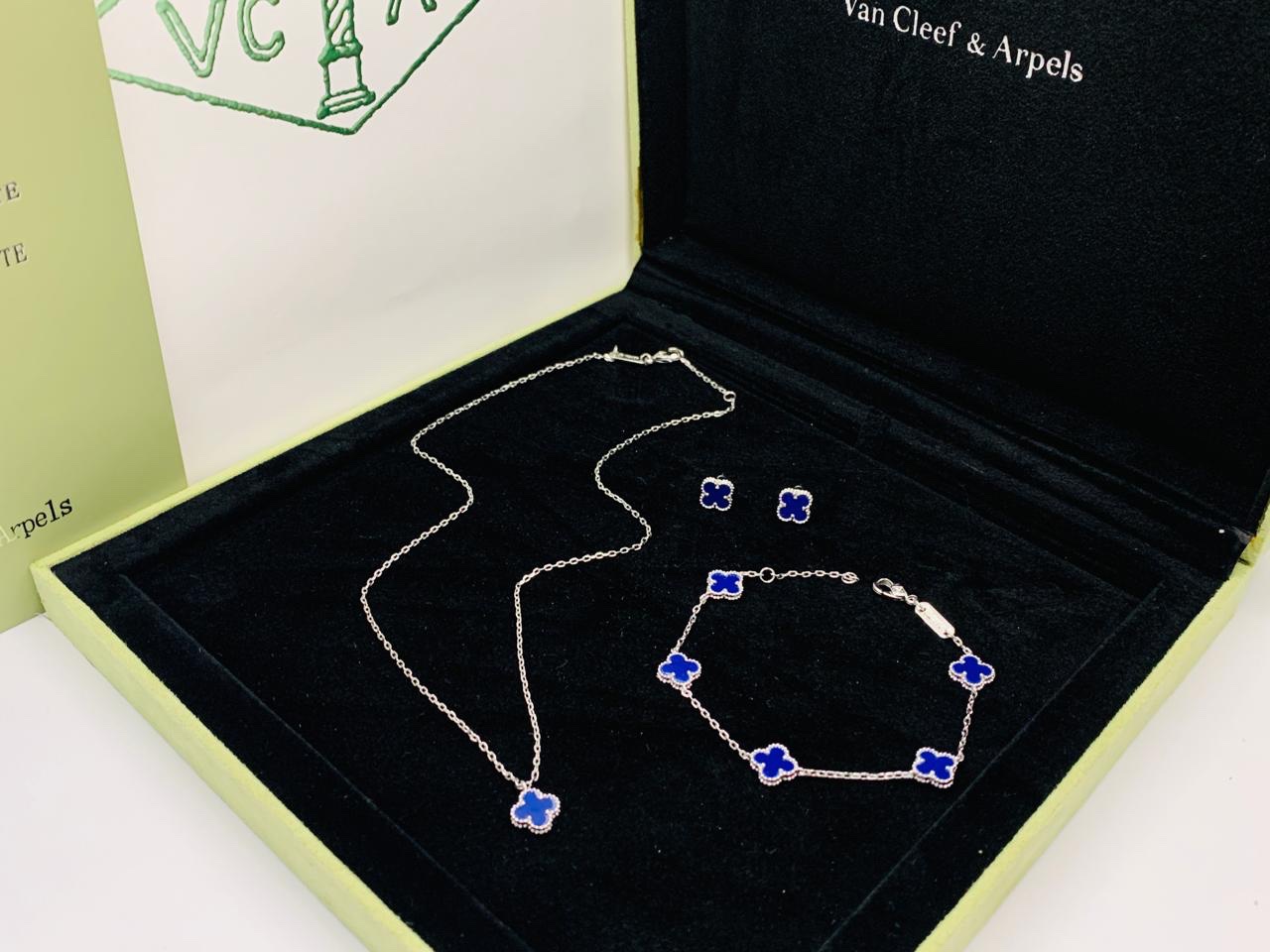 Van Cleef & Arpels jewelry Set - Image 4
