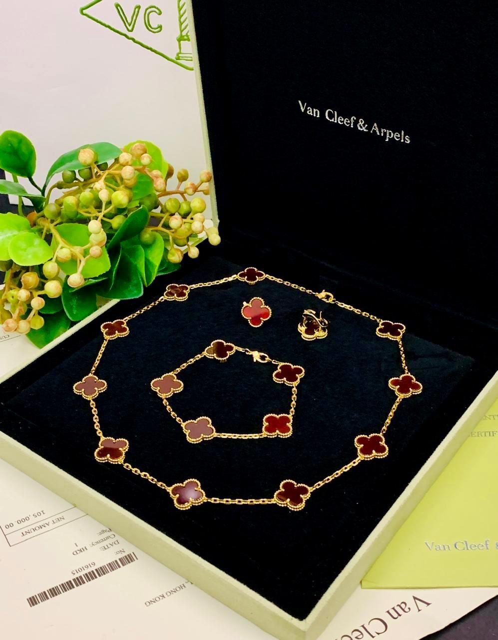 Van Cleef & Arpels Vintage Alhambra Necklace - Image 6