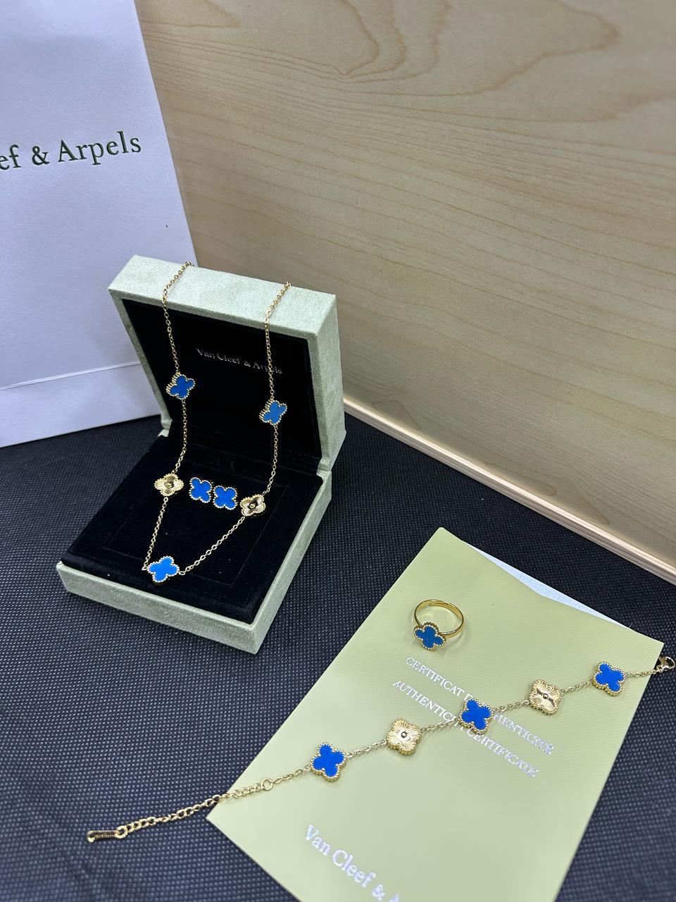 Van Cleef & Arpels Alhambra Collection - Image 2