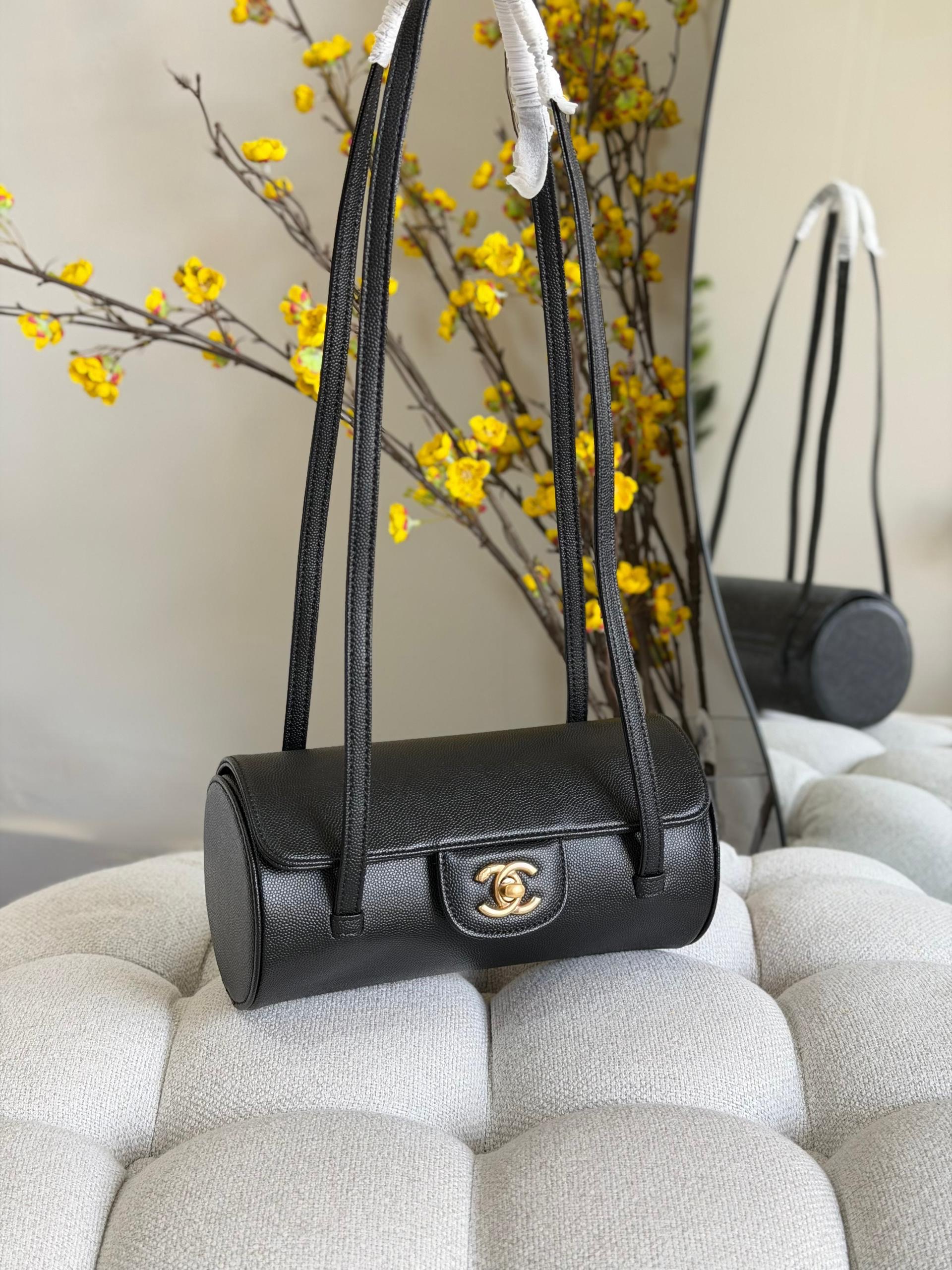 Chanel Pre-Loved Mini Clutch Bag - Image 4