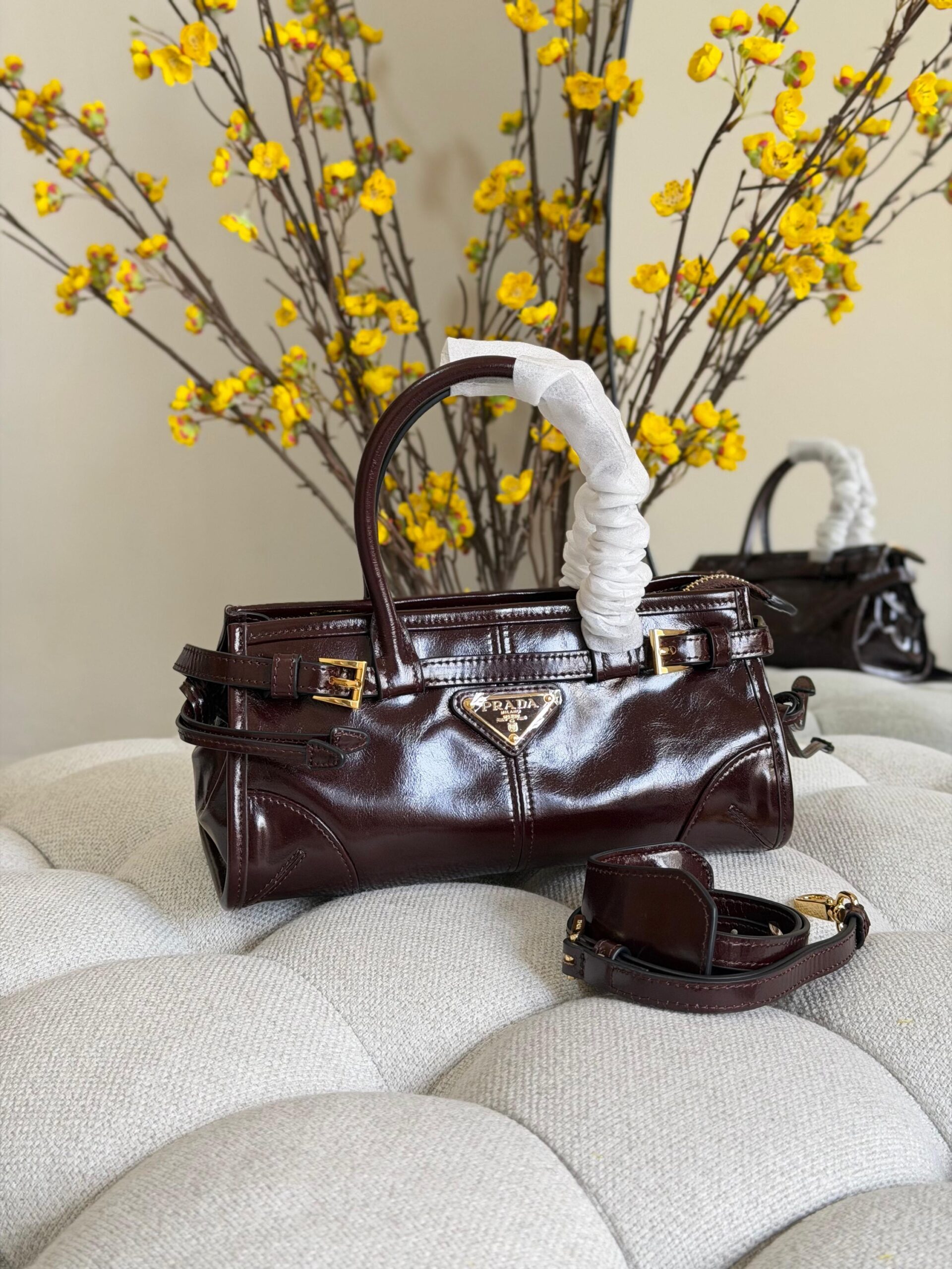 Prada Bonnie Leather Handbag - Image 13