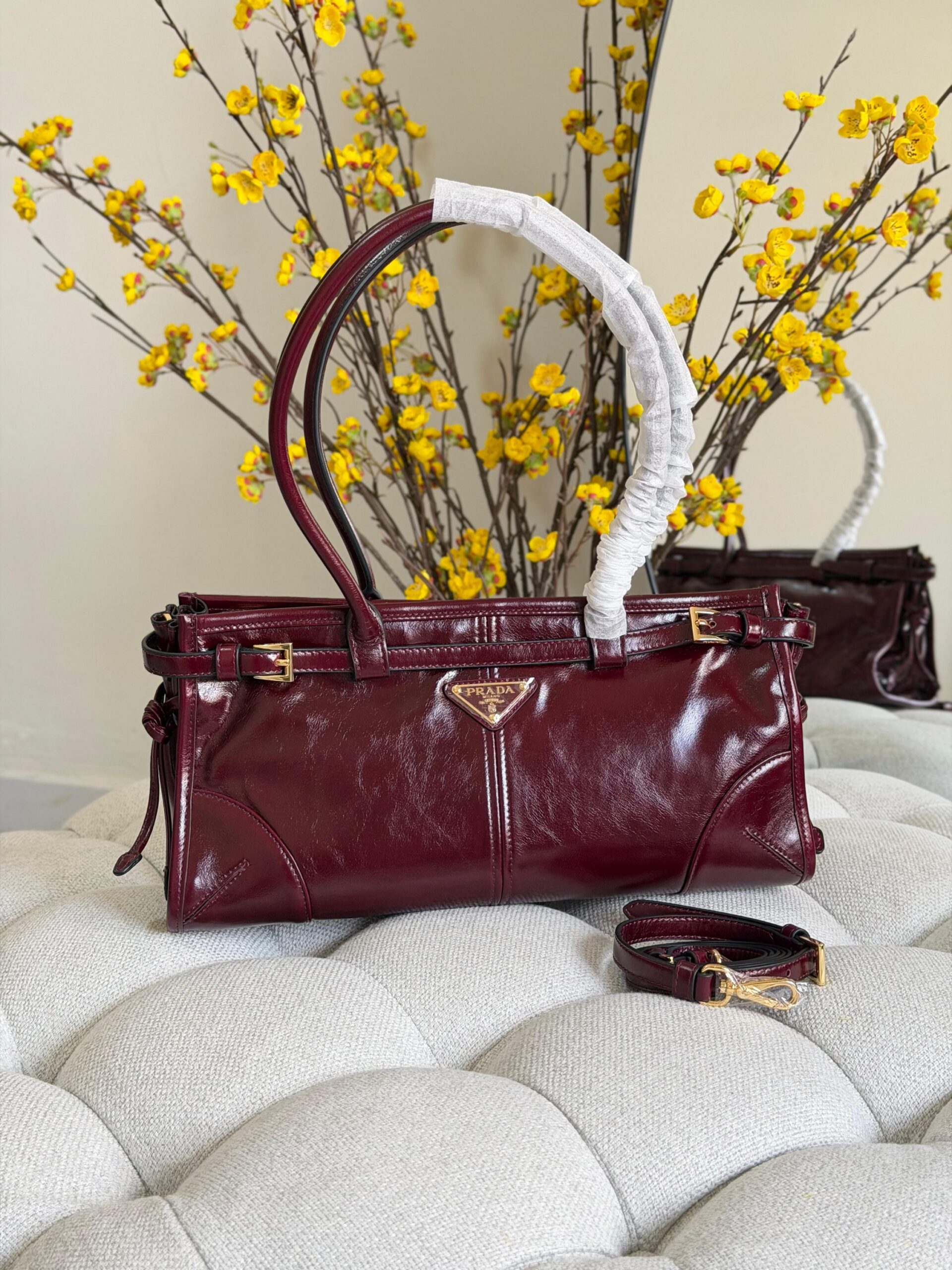 Prada Bonnie Leather Handbag - Image 2