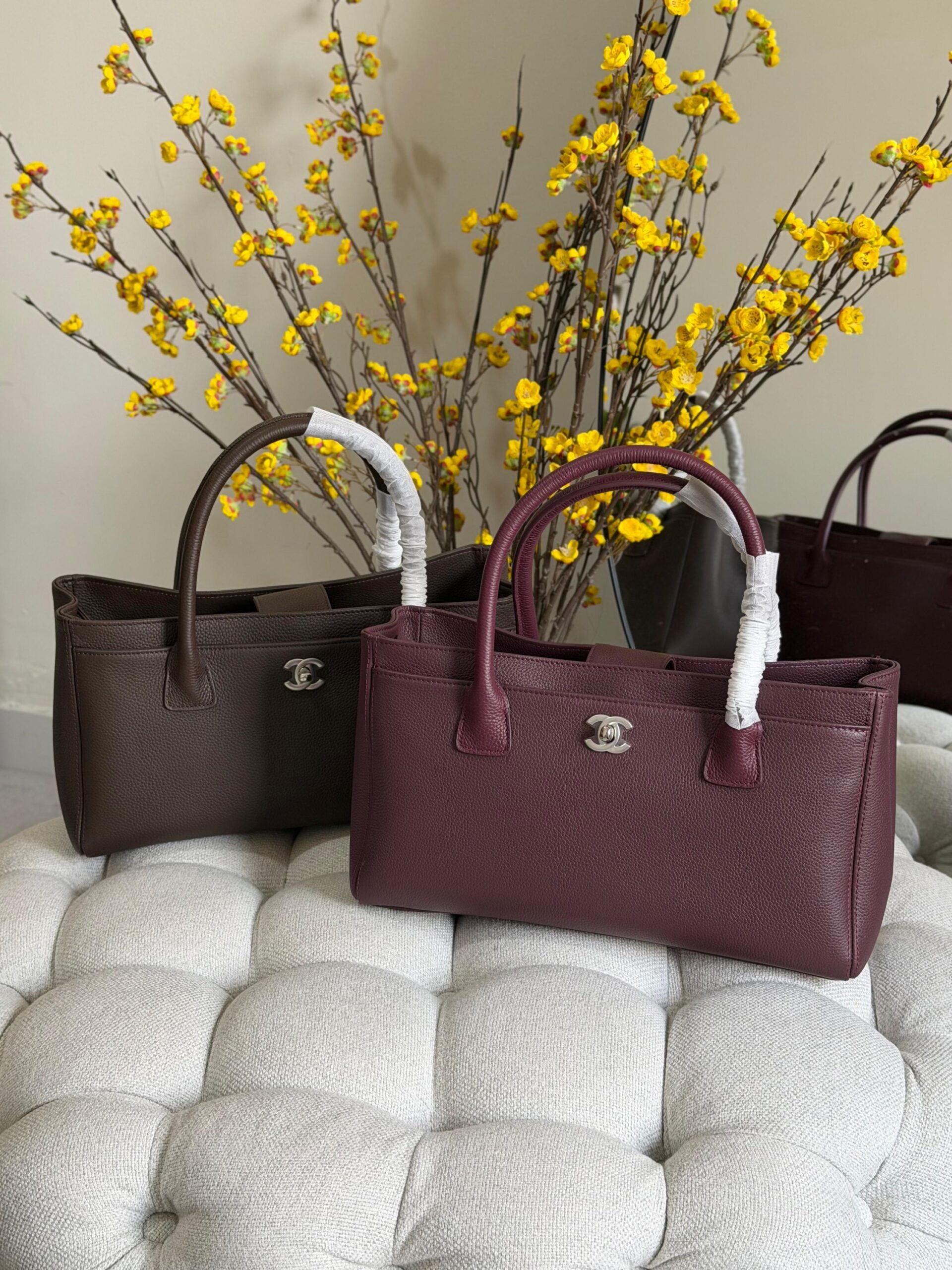 Chanel Burgundy Executive Cerf Tote Bag - Image 3