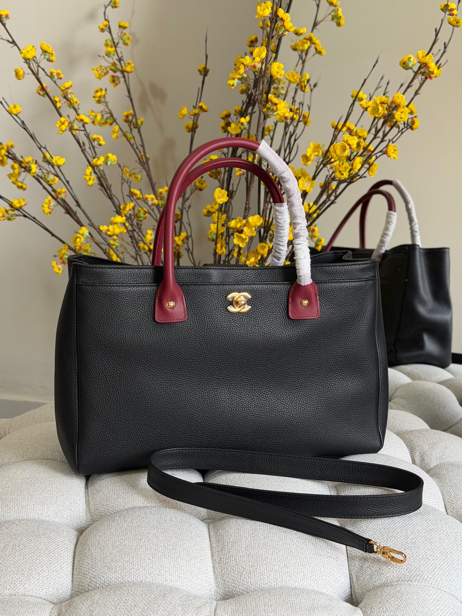 Chanel Tote Bag - Image 2