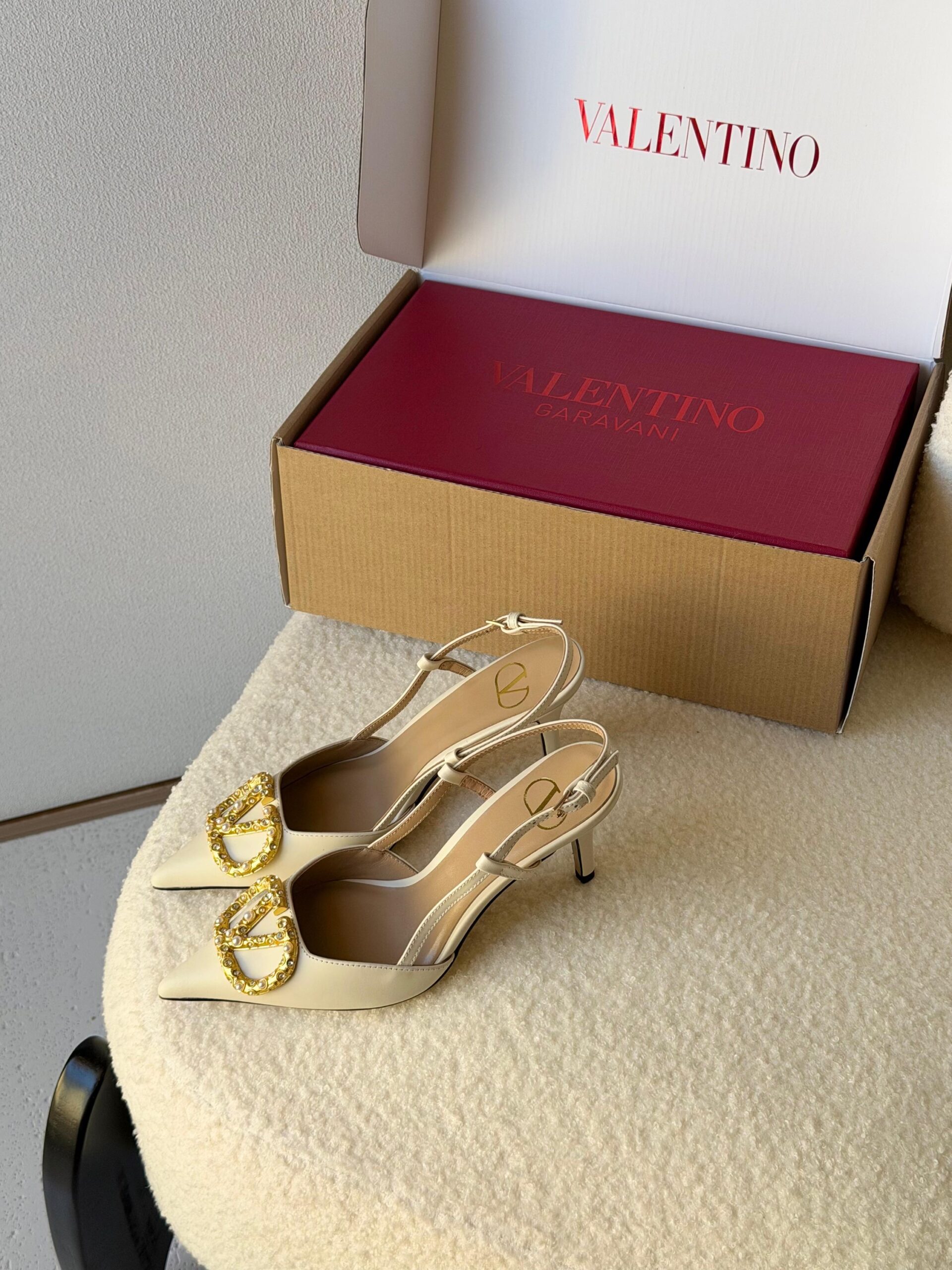 Valentino Garavani VLogo Signature Slingback Pumps - Image 2