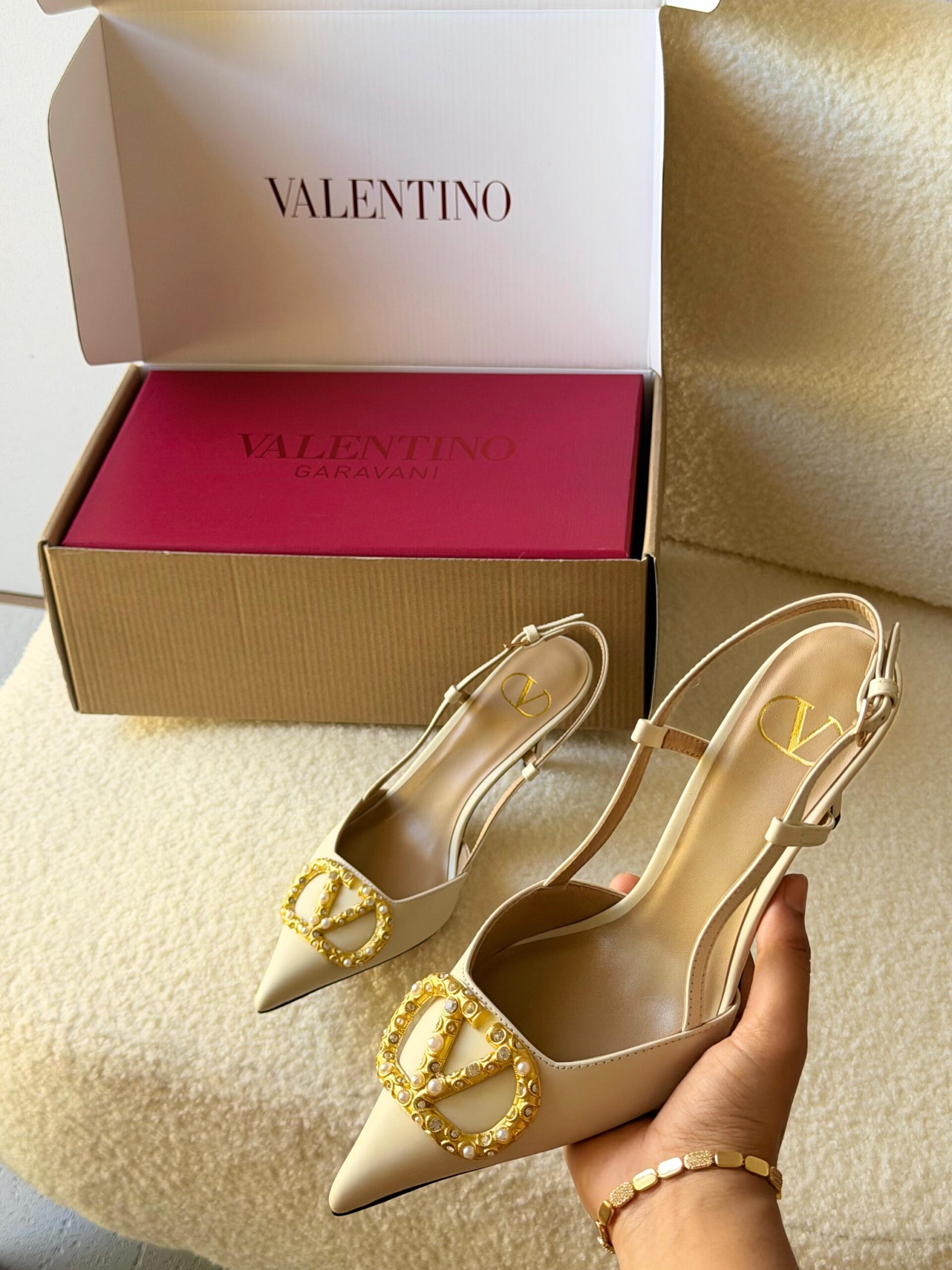Valentino Garavani VLogo Signature Slingback Pumps