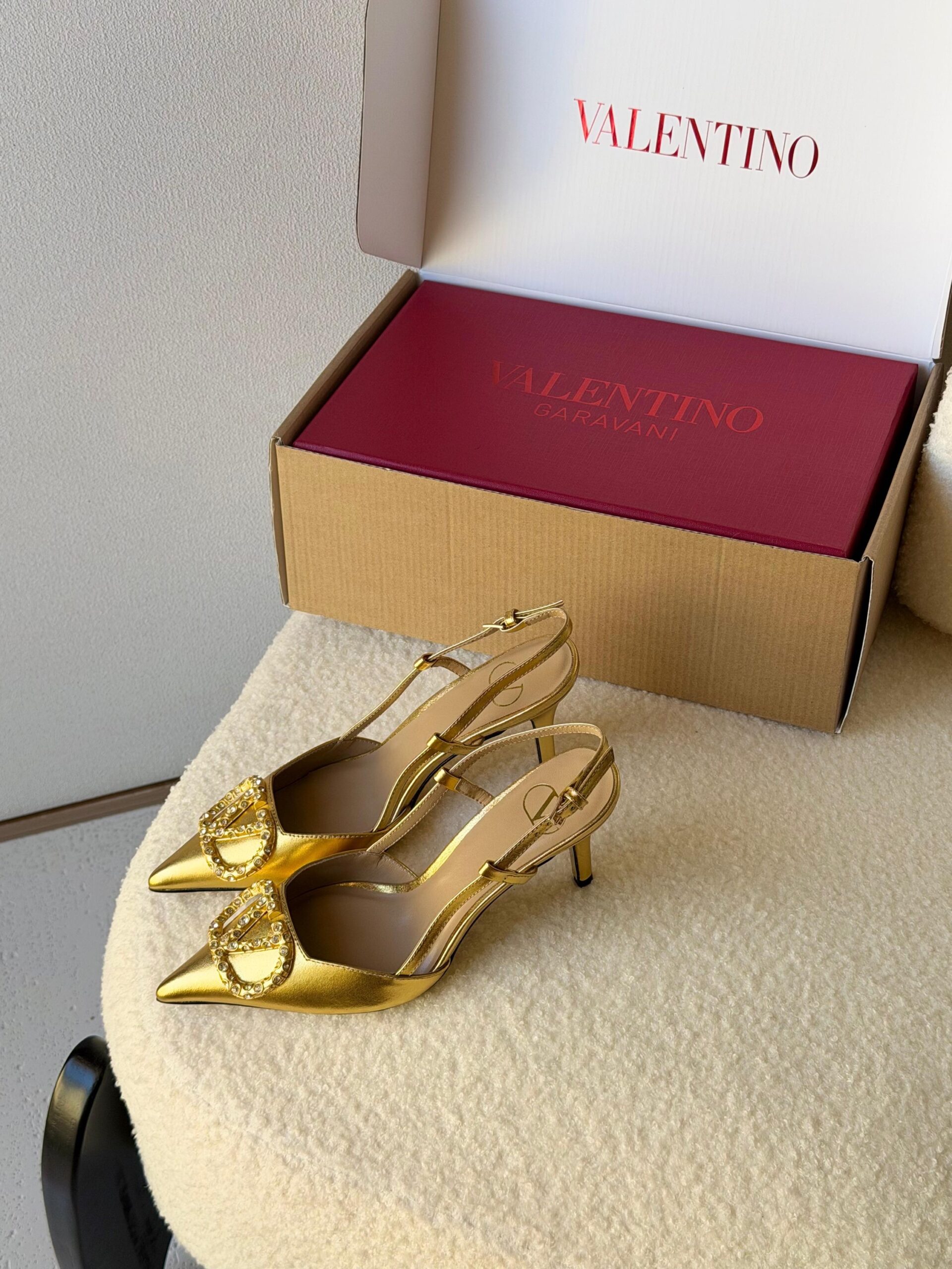 Valentino Garavani VLogo Signature Slingback Pumps - Image 4