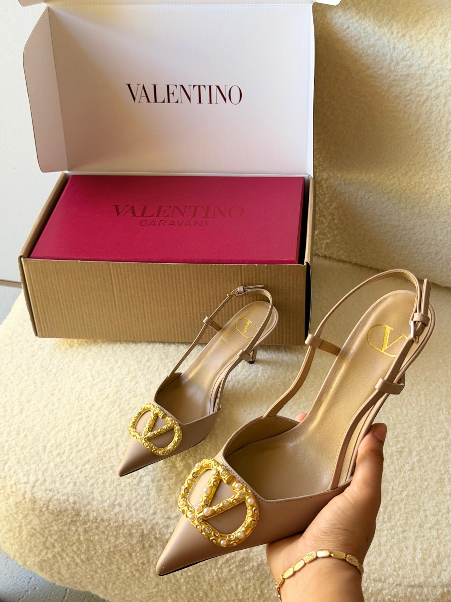 Valentino Garavani VLogo Signature Slingback Pumps - Image 6