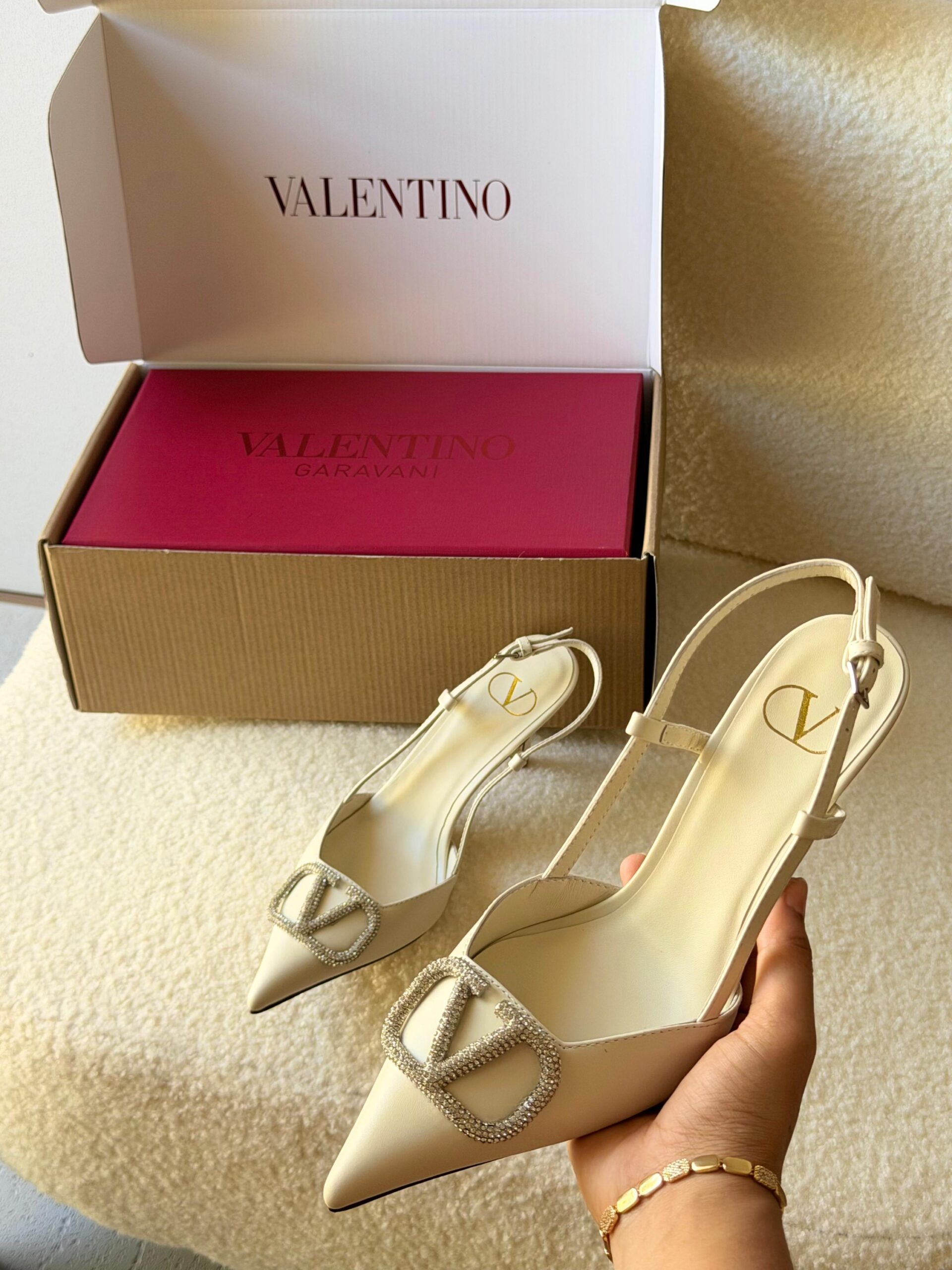 Valentino Garavani VLogo Slingback Pumps