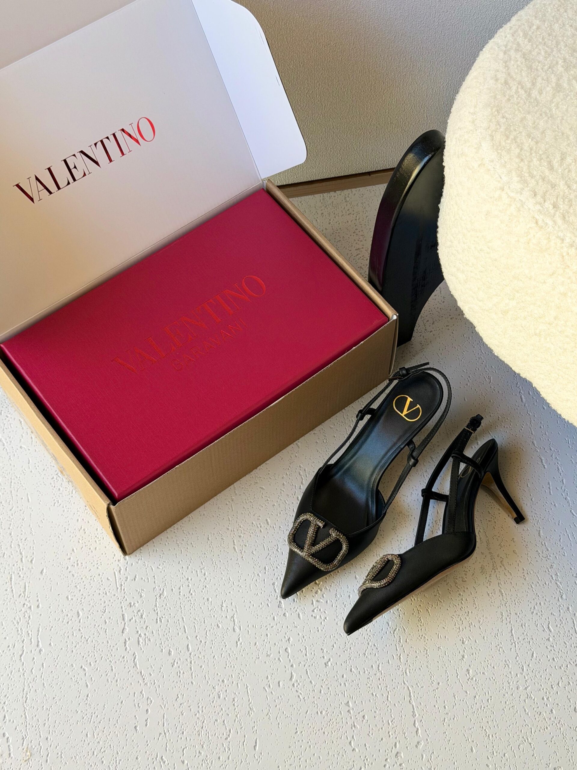 Valentino Garavani VLogo Slingback Pumps - Image 4