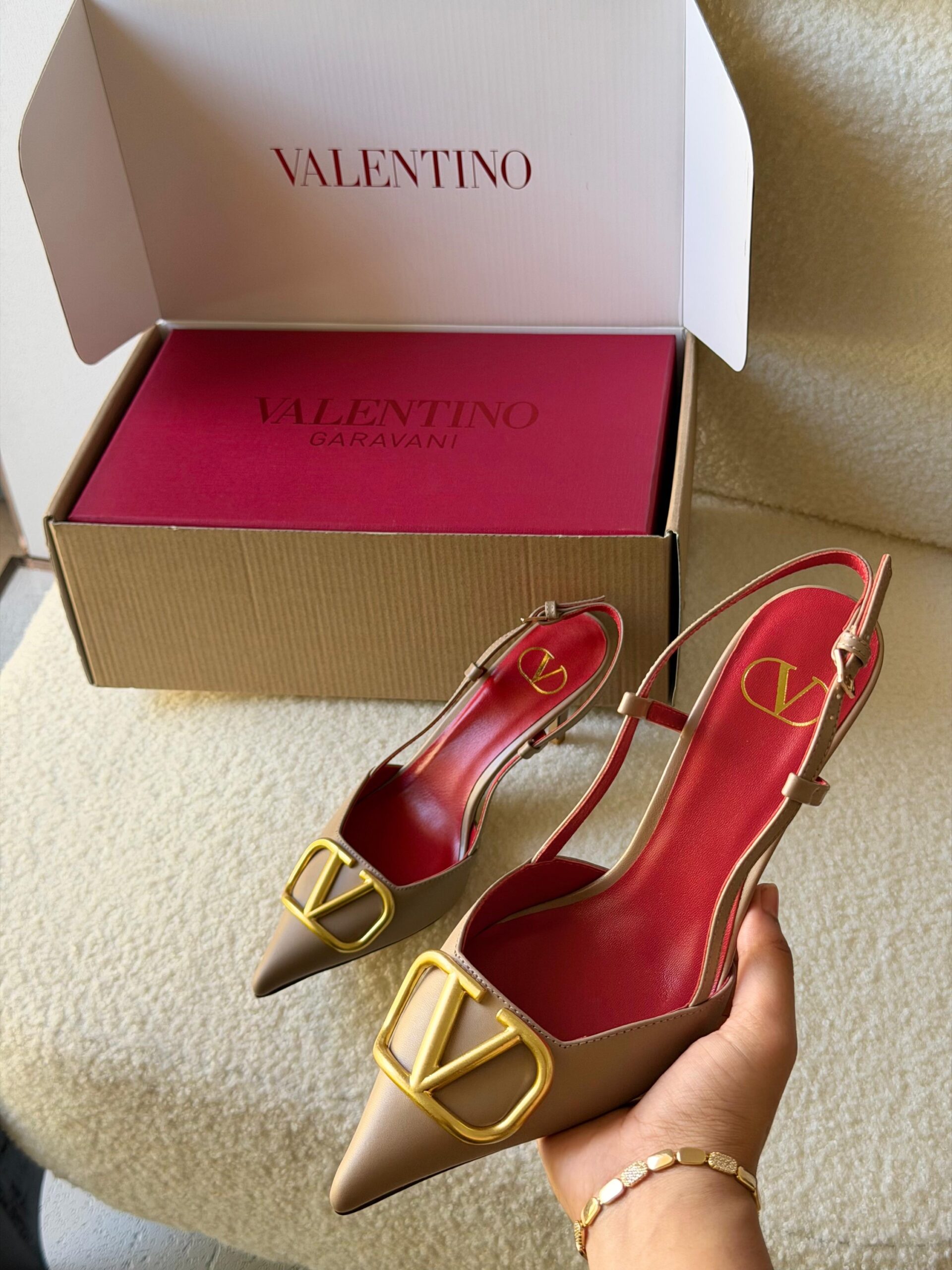 Valentino Garavani VLogo Signature 40mm Slingback Pumps - Image 3