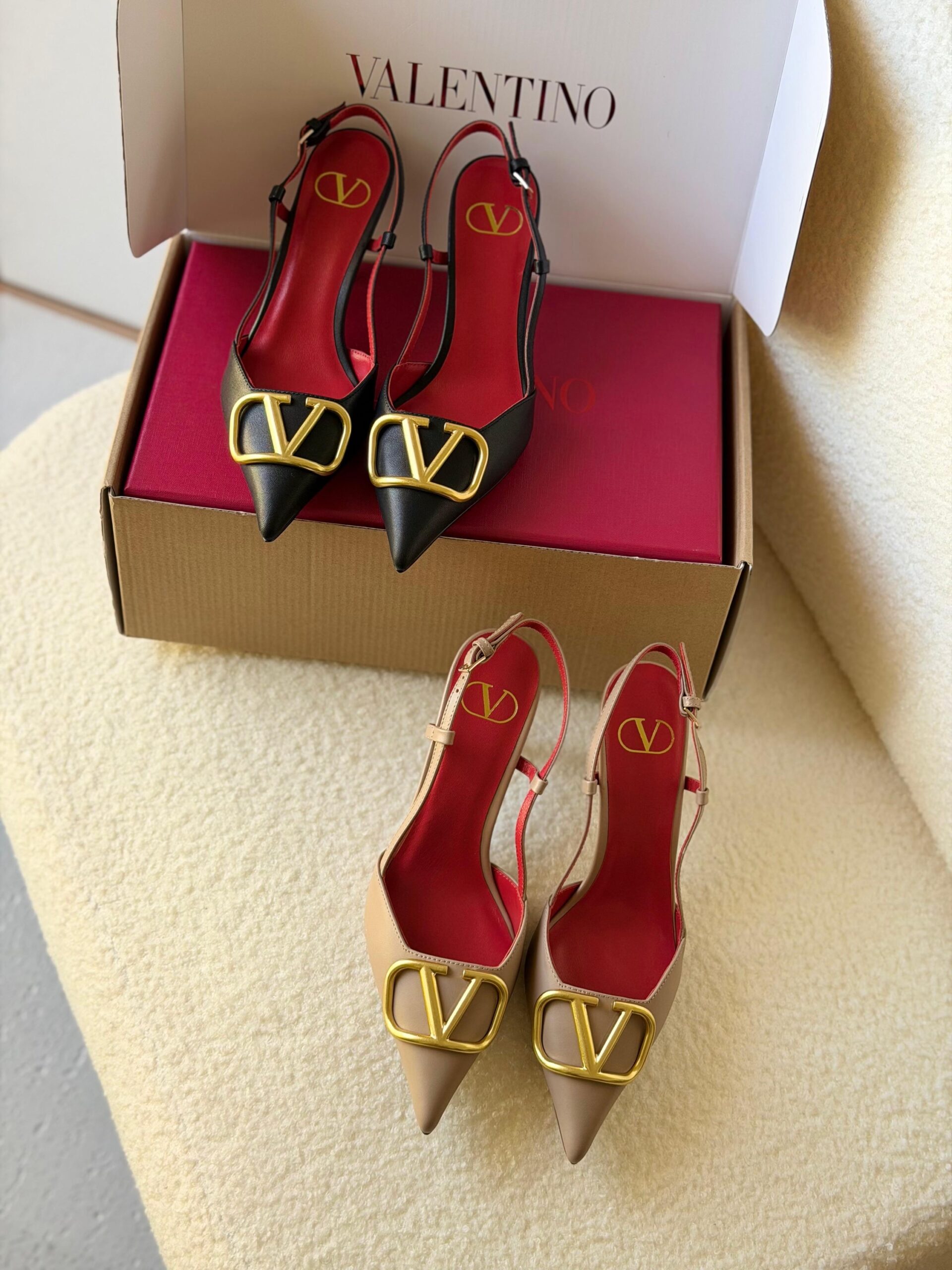 Valentino Garavani VLogo Signature 40mm Slingback Pumps - Image 5