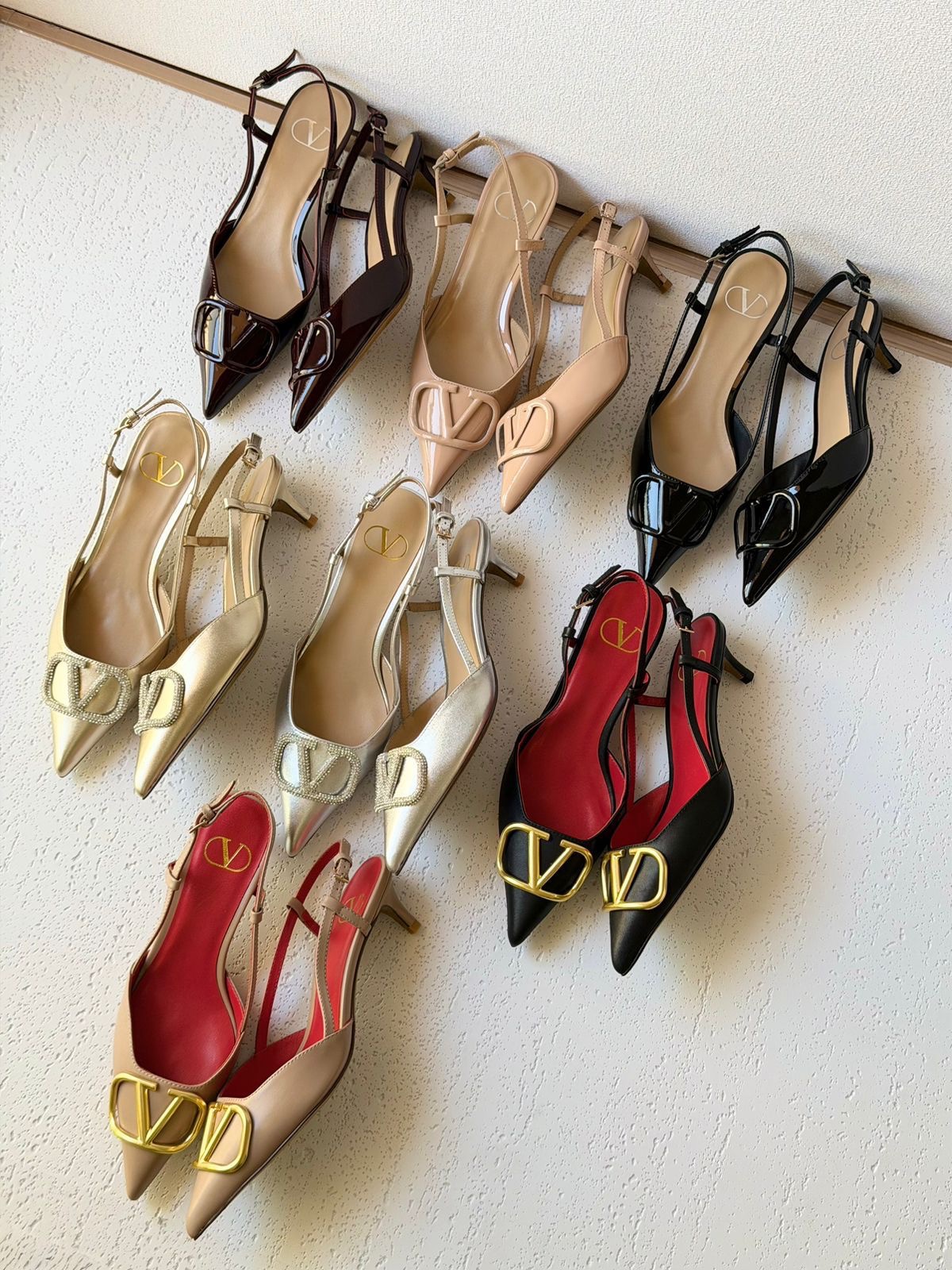 Valentino Garavani VLogo Signature Slingback Pumps - Image 11