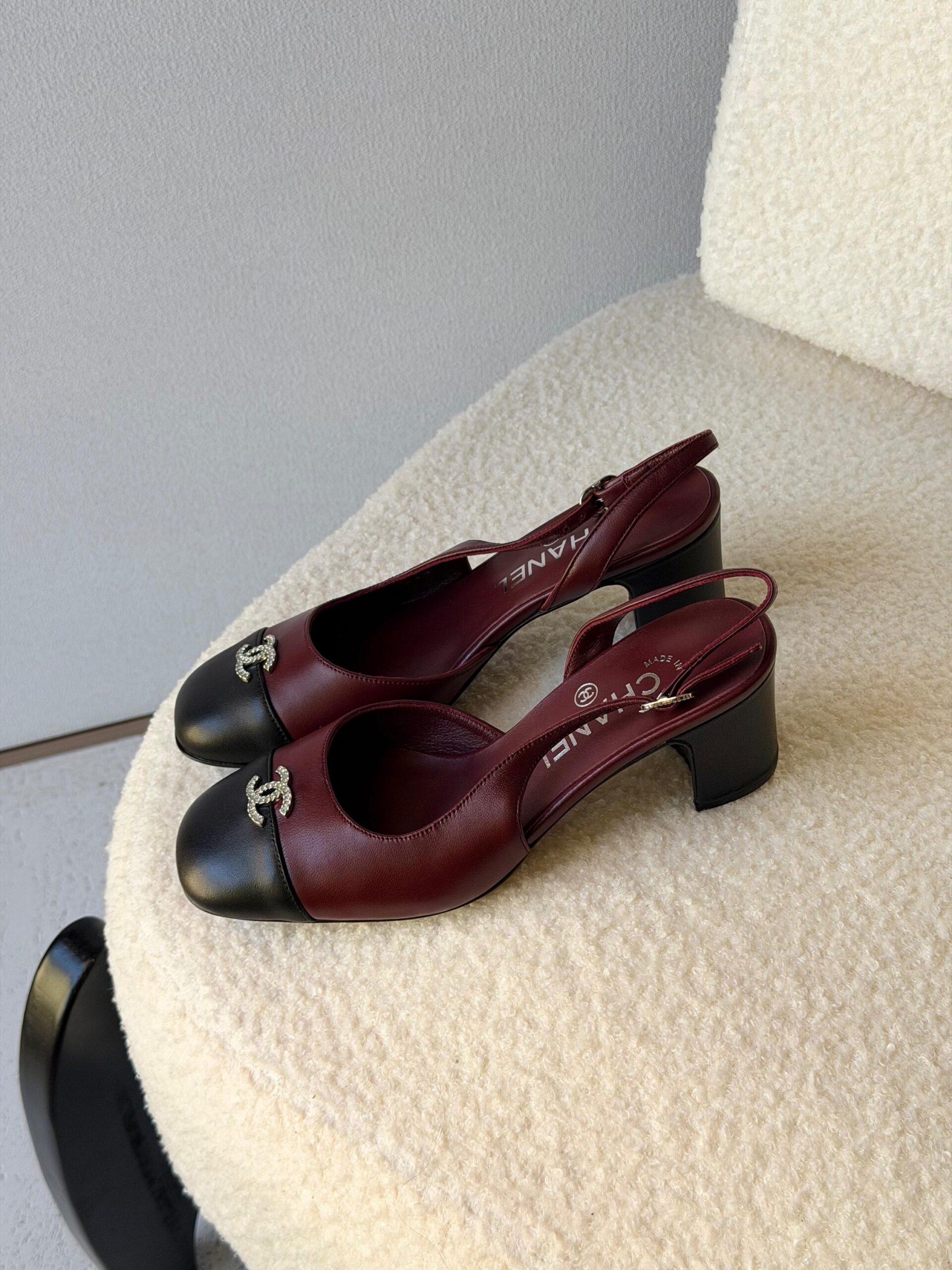 Chanel Slingback Heels And A Rhinestone-Encrusted CC Logo - Image 2
