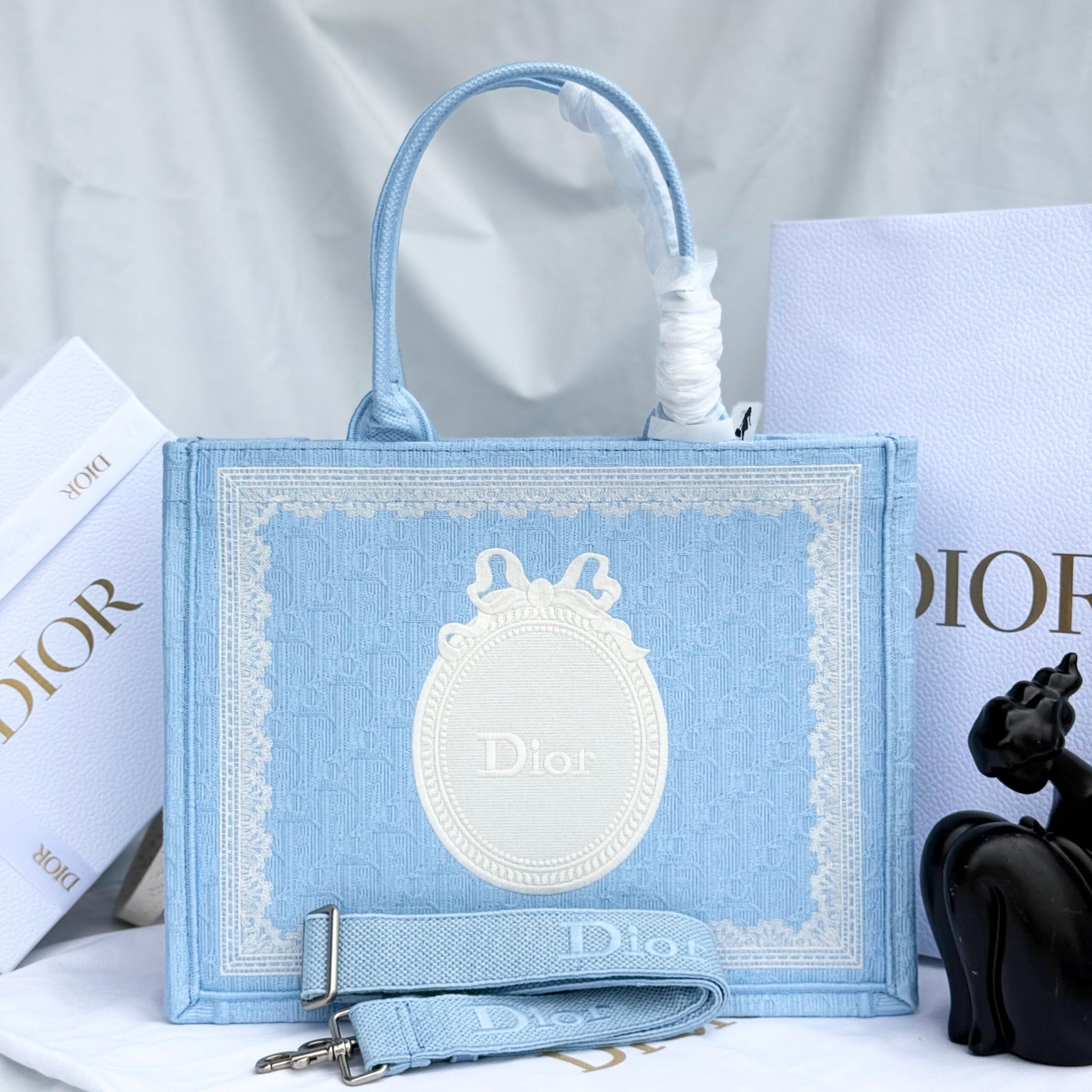 Christian Dior Book Tote Bag - Image 5