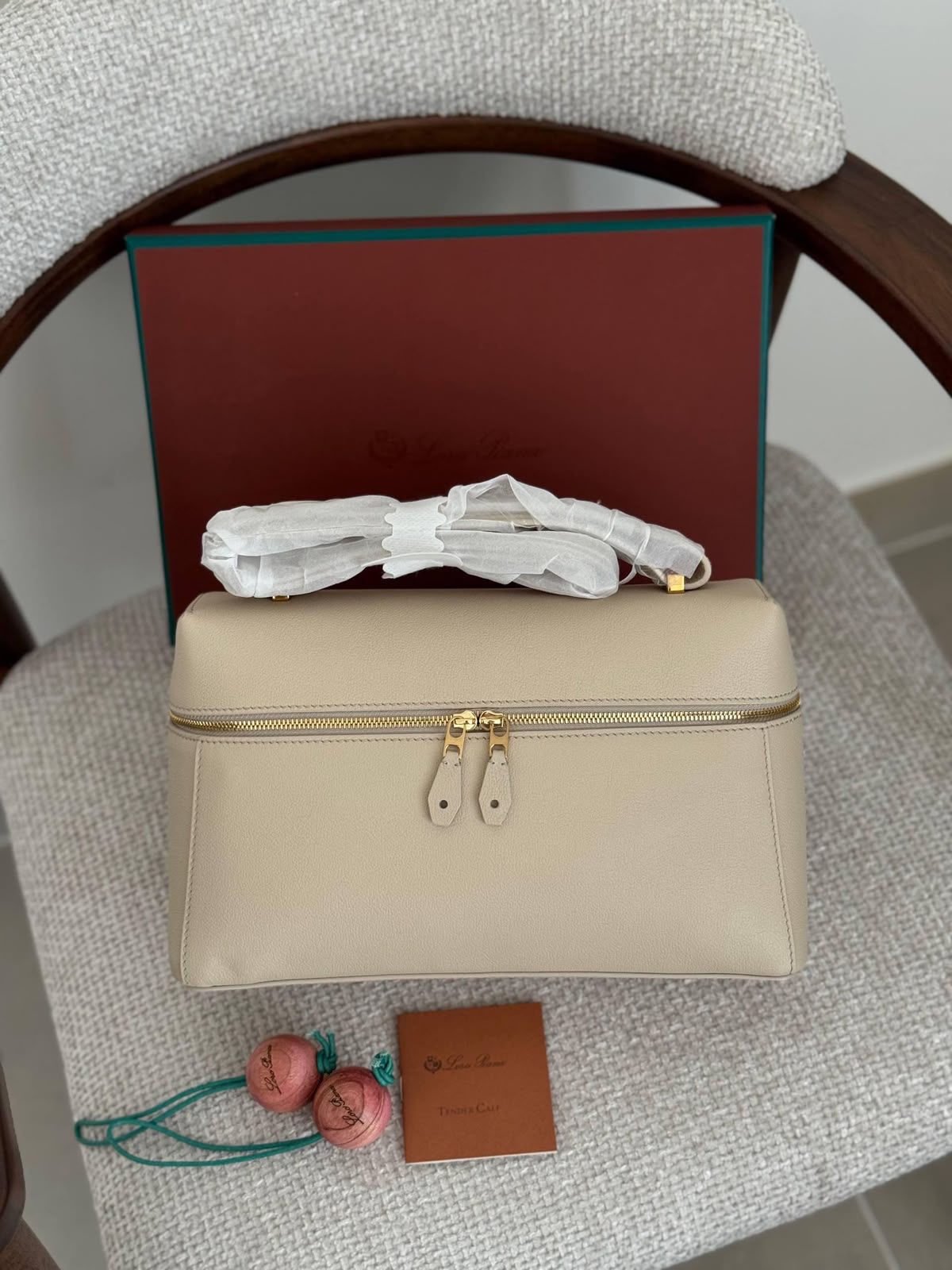 Loro Piana Extra Bag L27 Cm