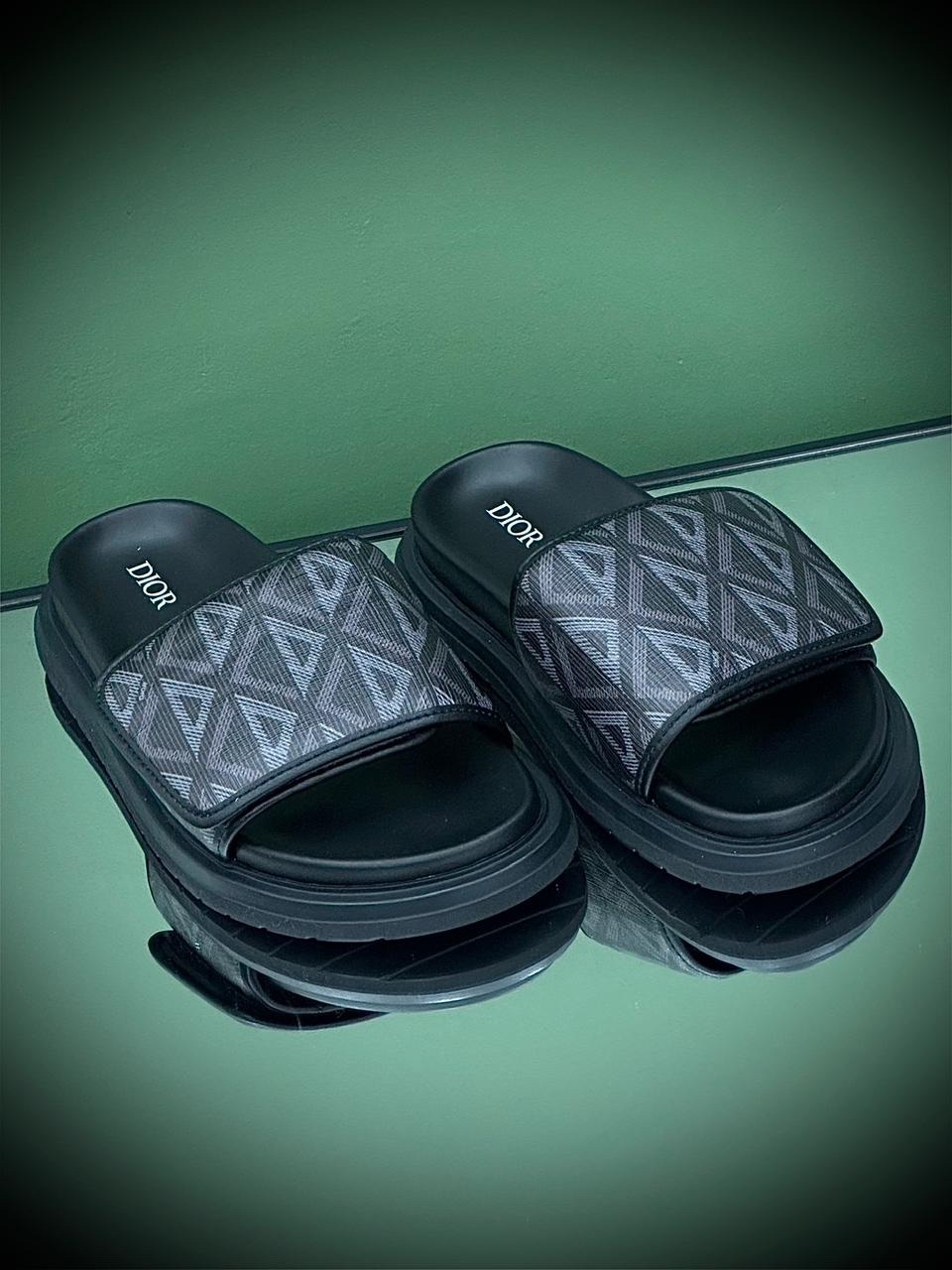 Dior Aqua Sandals - Image 4