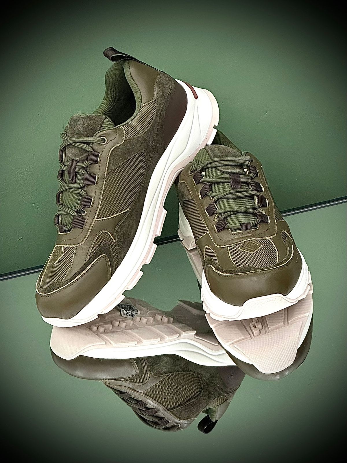 Loro Piana Sneakers - Image 9
