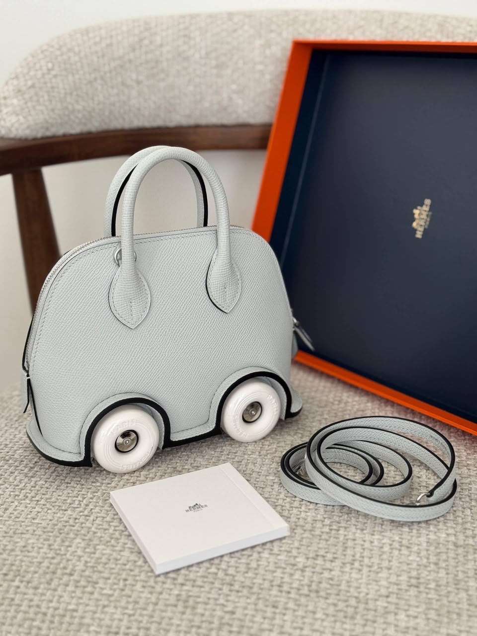 Hermes Bolide On Wheels Limited Edition - Image 3