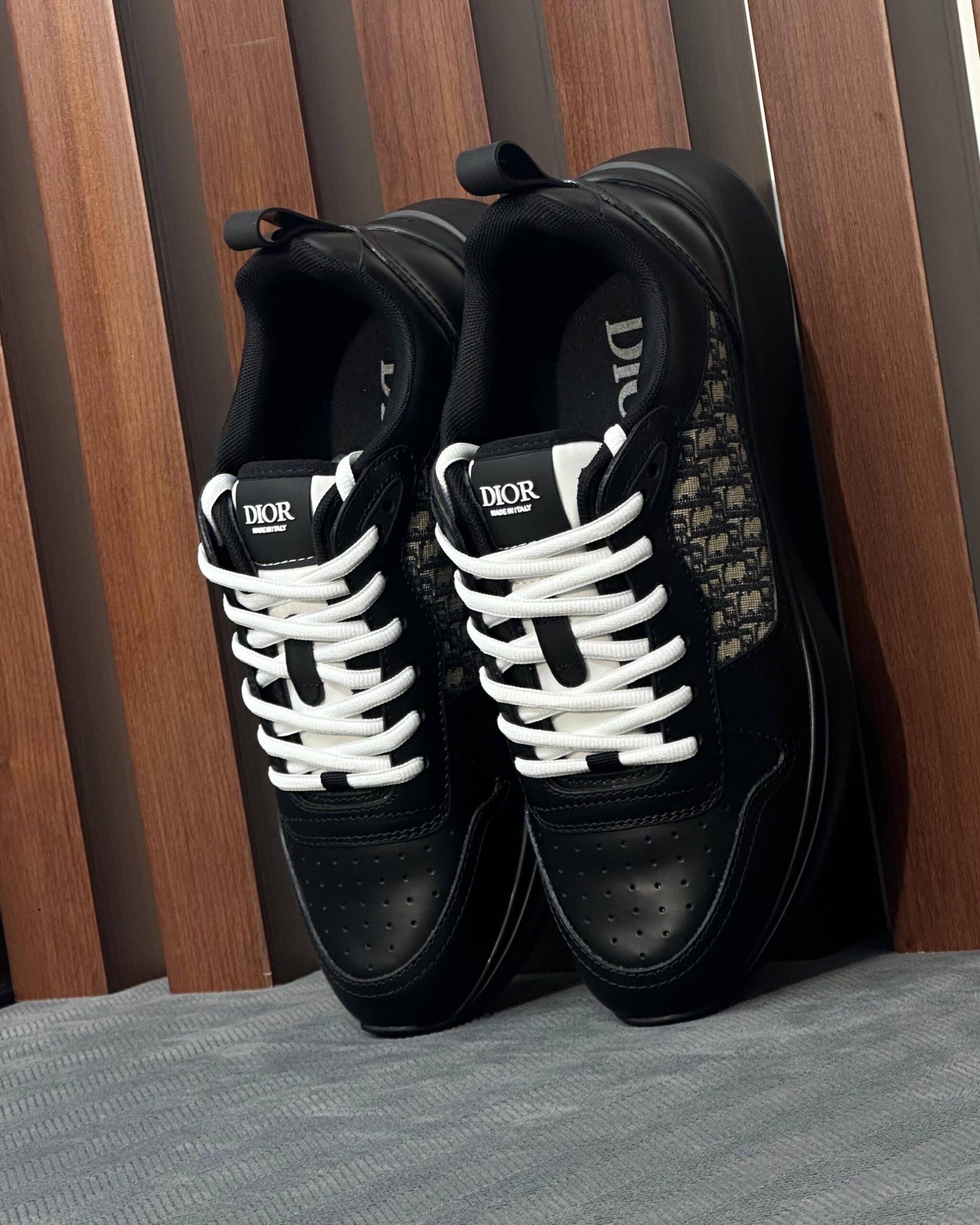 Dior B25 Runner Sneakers