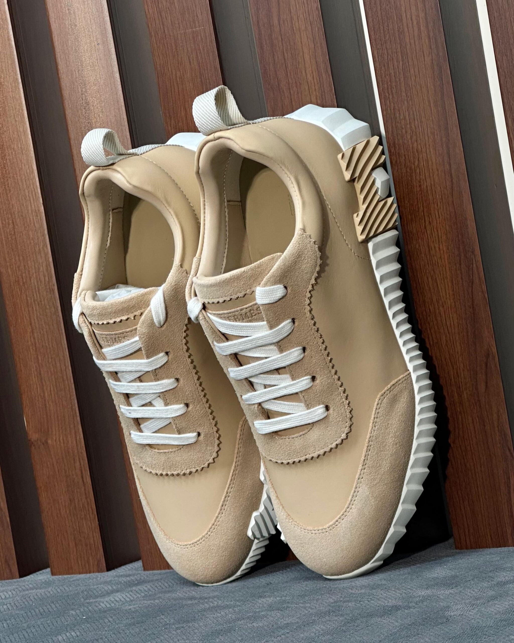 Hermès Bouncing Low Sneakers