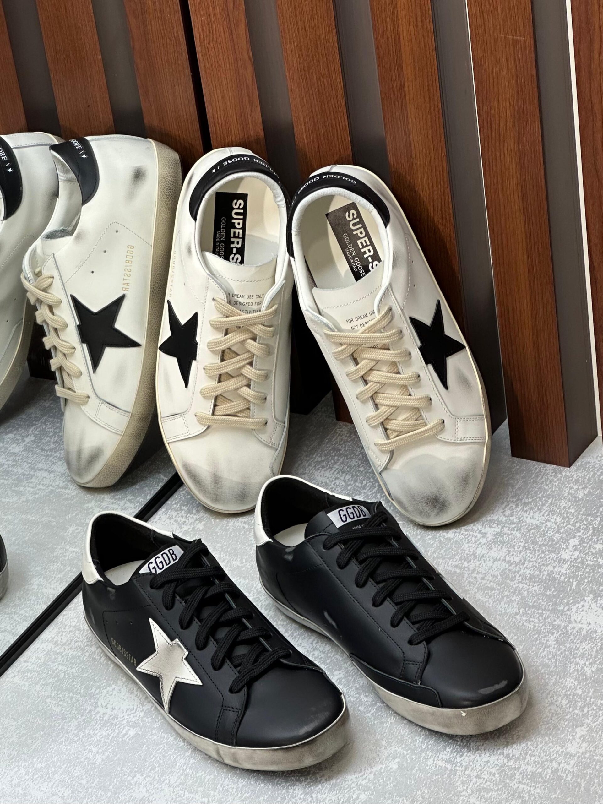 Golden Goose Super-Star Trainers - Image 4