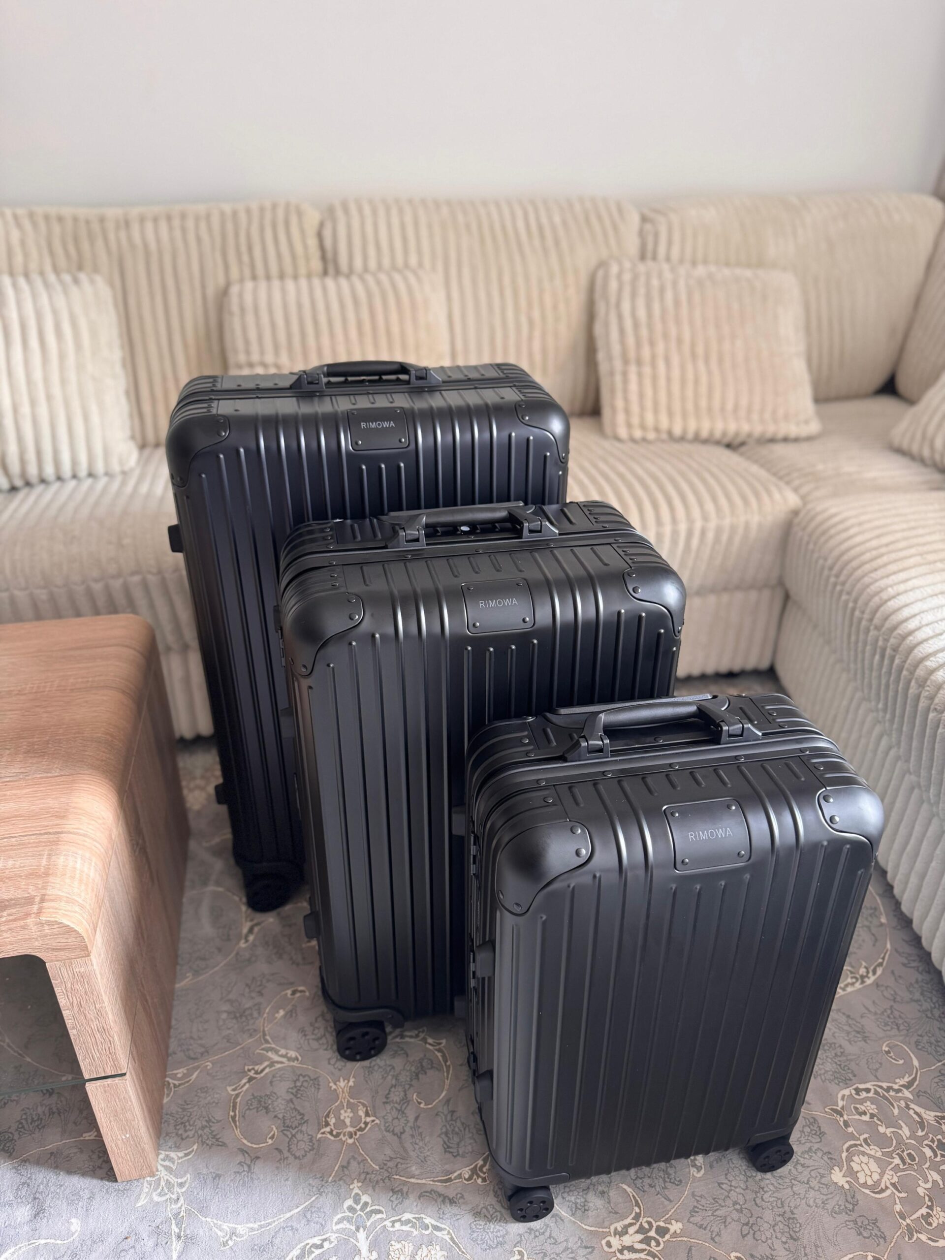 RIMOWA Classic Check Suitcases - Image 3