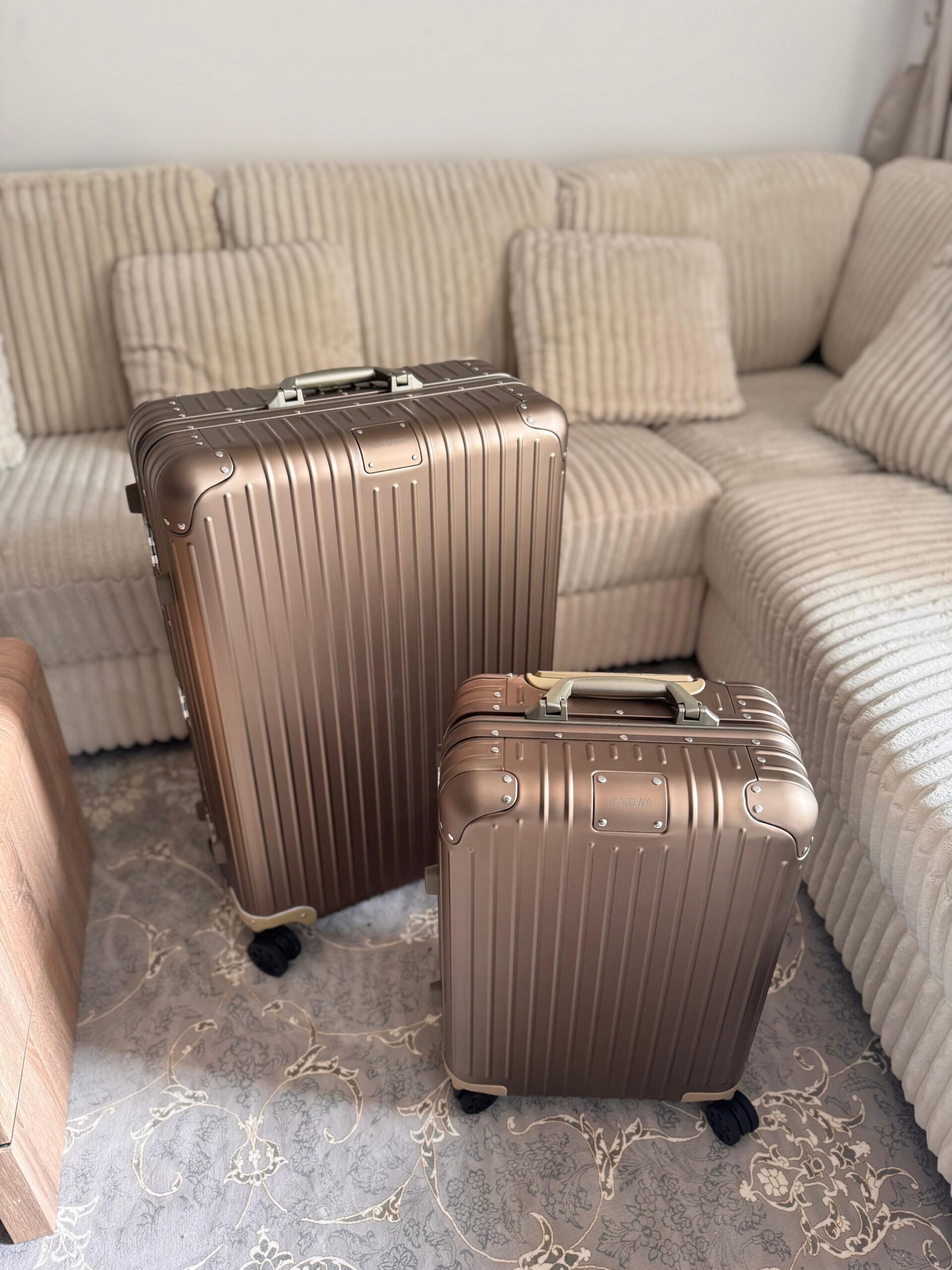 RIMOWA Classic Check Suitcases - Image 2