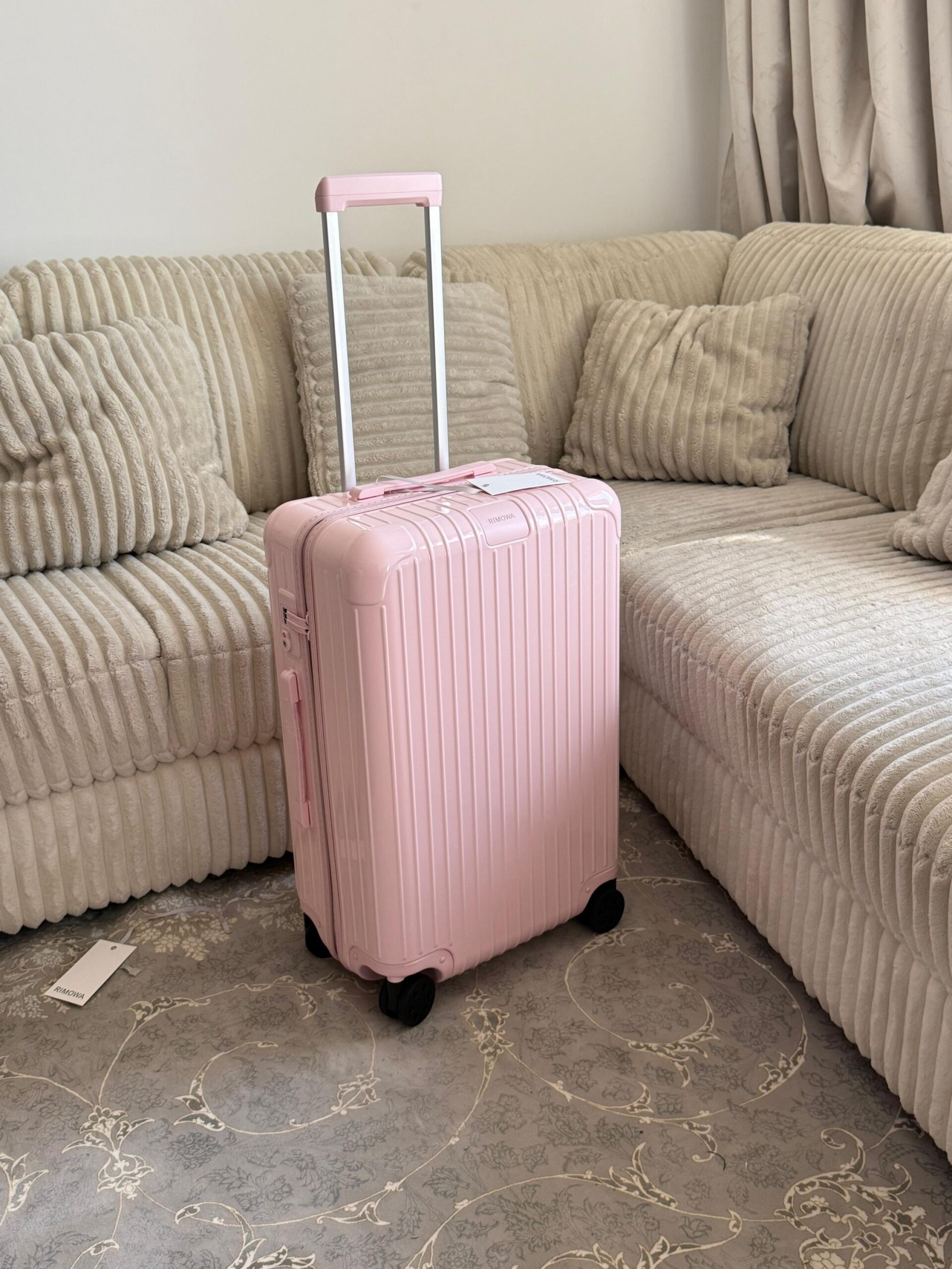 Rimowa Luggage Set Pink Color - Image 2