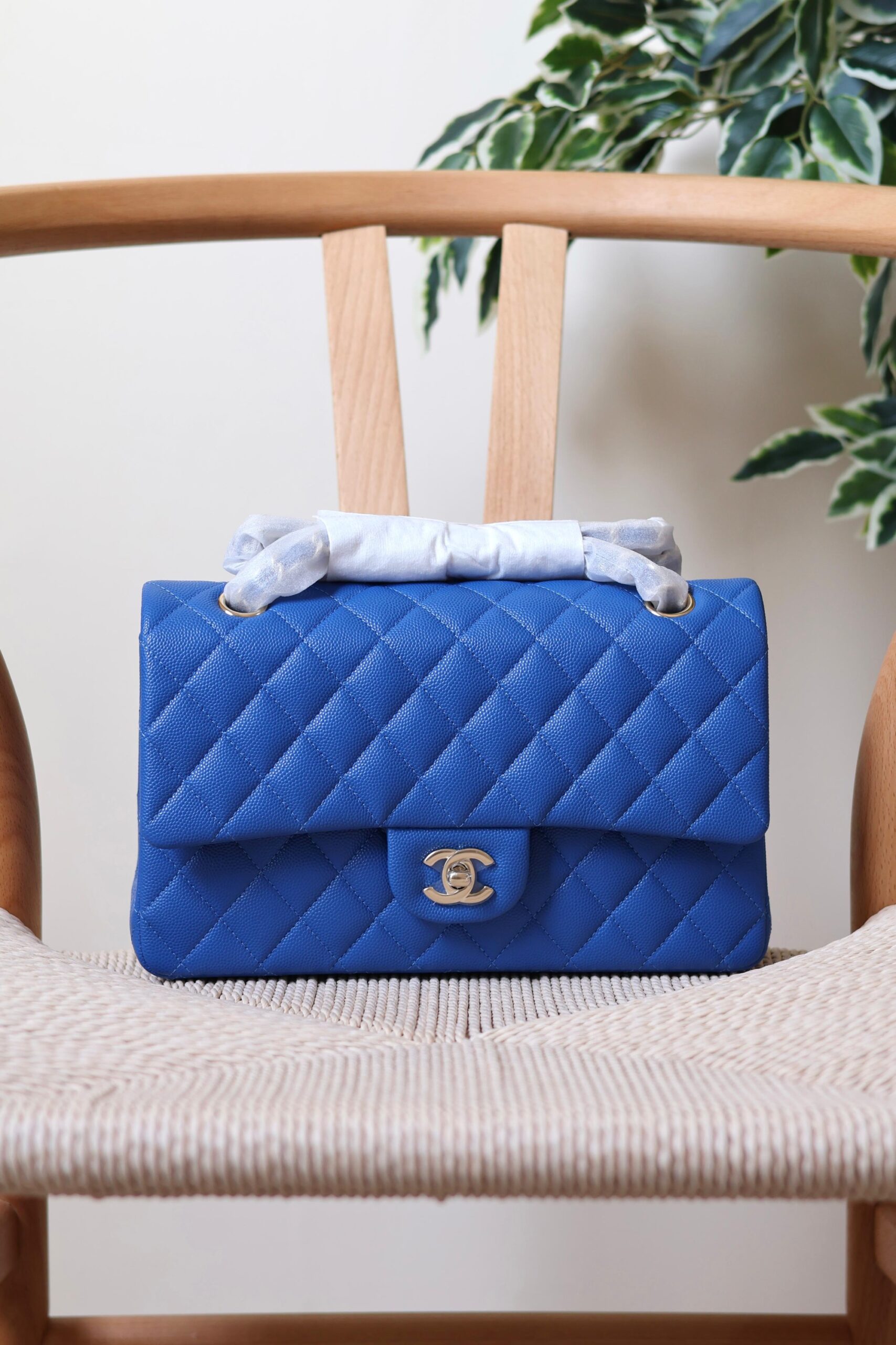 Chanel Classic Flap Bag Caviar Leather And Features A Silver Tone CC Turn-Lock - Image 20