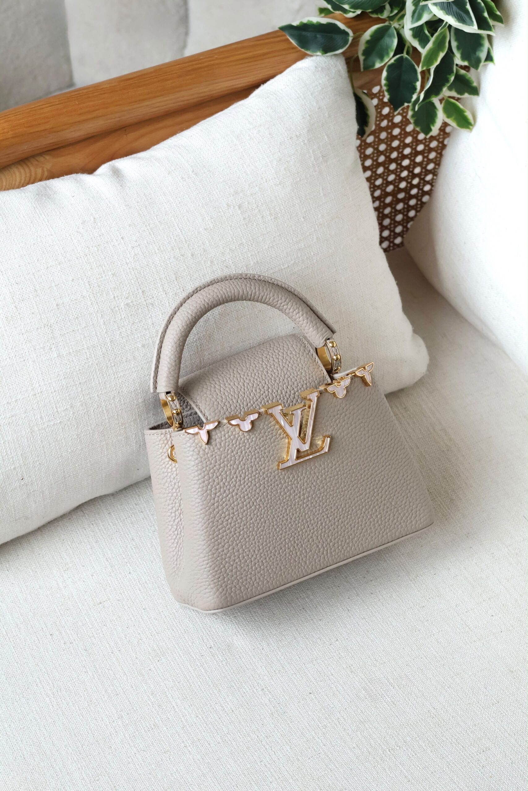 Louis Vuitton Capucines Mini Bag - Image 3