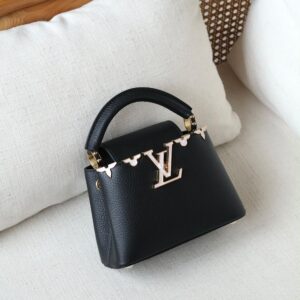 Louis Vuitton Capucines Mini Bag
