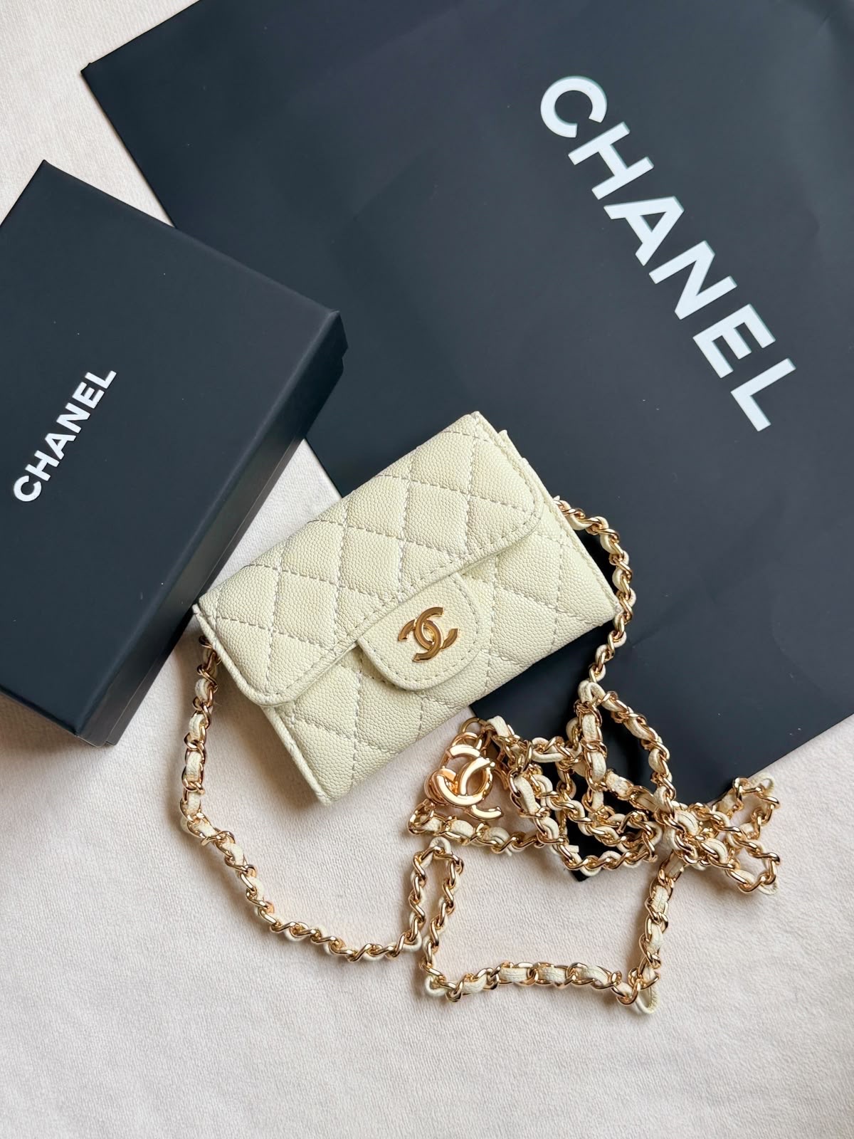 Chanel Wallet On Chain - Image 2
