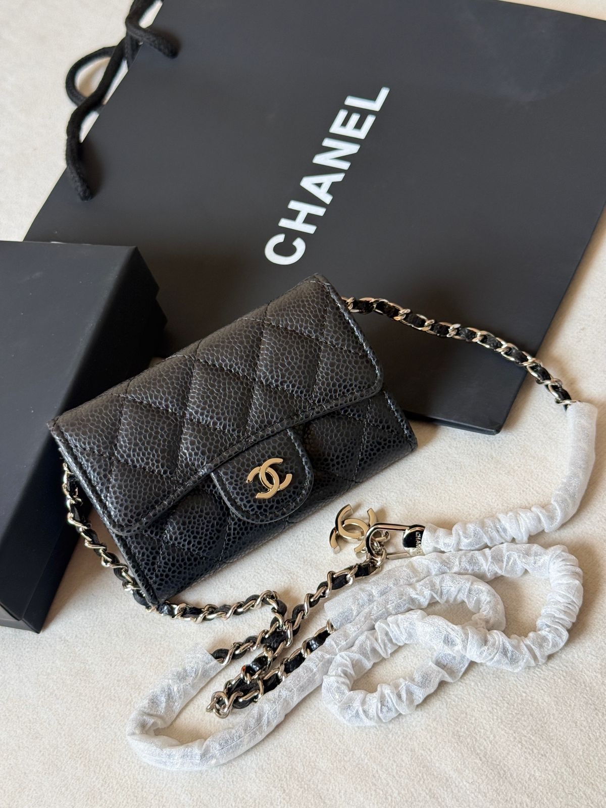 chanel Caviar Leather Flap Wallet - Image 10
