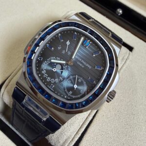 Patek Philippe Nautilus Wristwatch