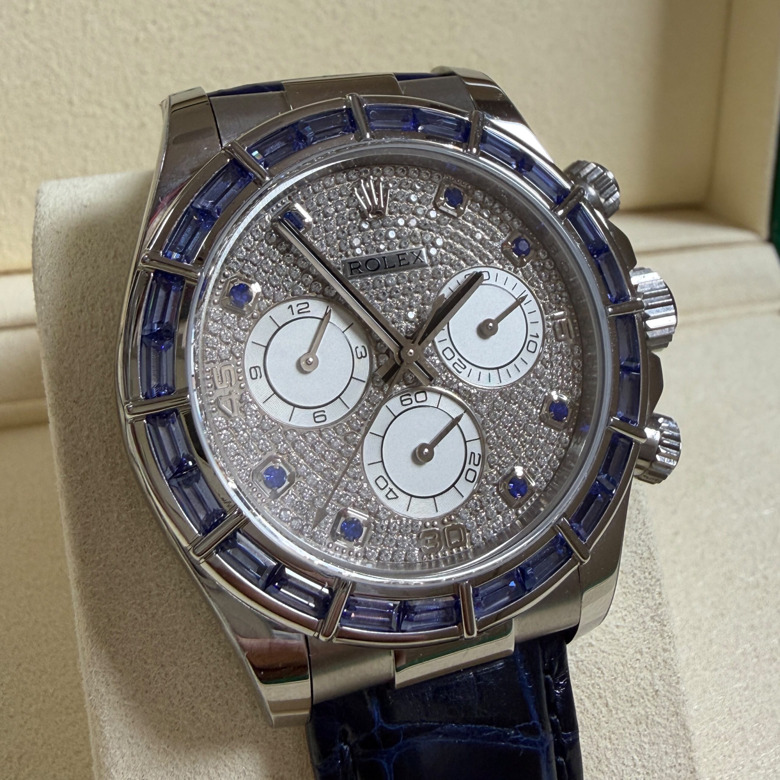 Rolex Cosmograph Daytona Timepiece - Image 2