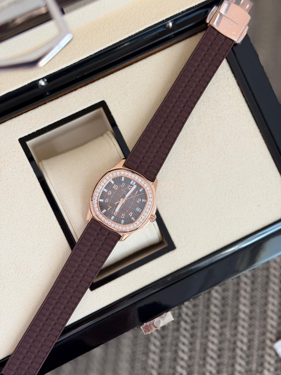 Patek Philippe Aquanaut Luce Wristwatch - Image 2