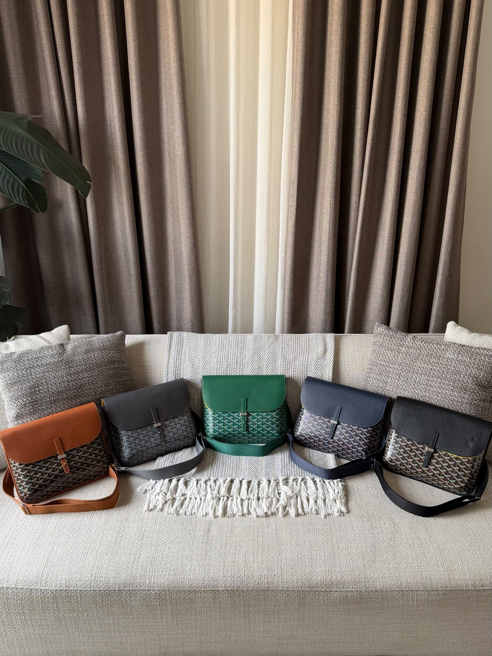Goyard Coursier Messenger Bag - Image 3