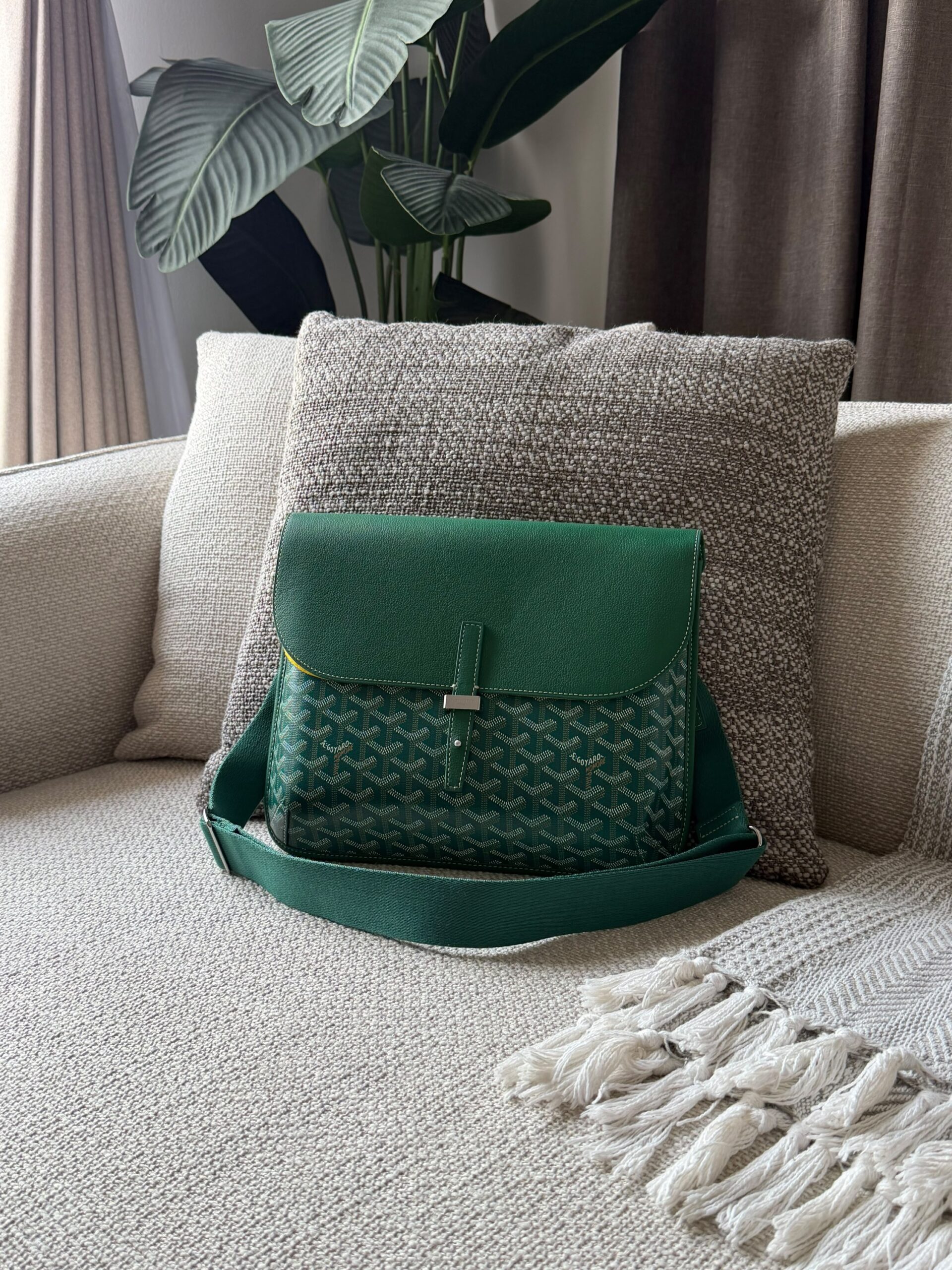 Goyard Coursier Messenger Bag - Image 5