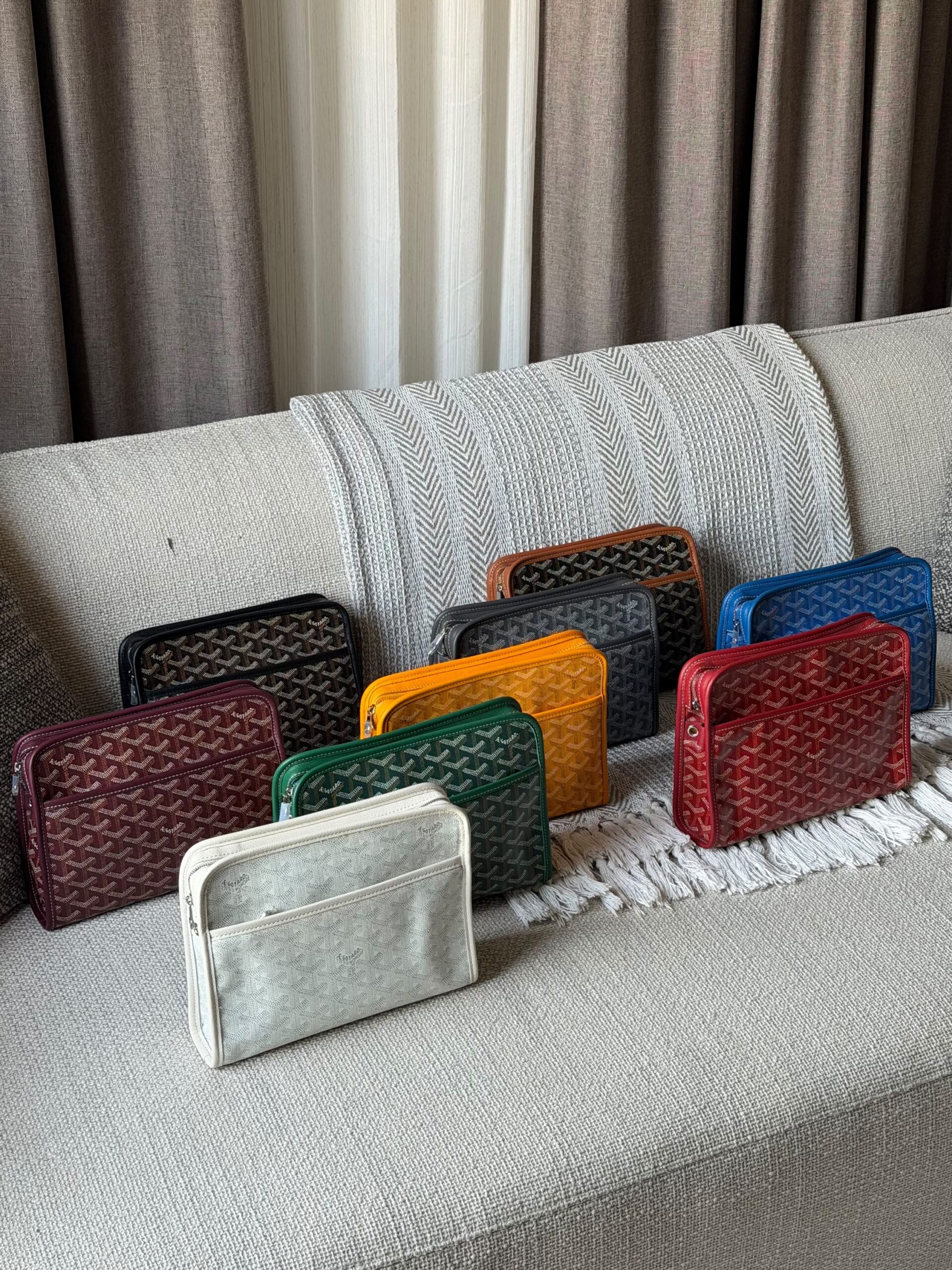 Goyard Jouvence Toiletry Bag - Image 9