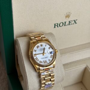 Rolex Datejust 31 striking white Roman Numeral Dial