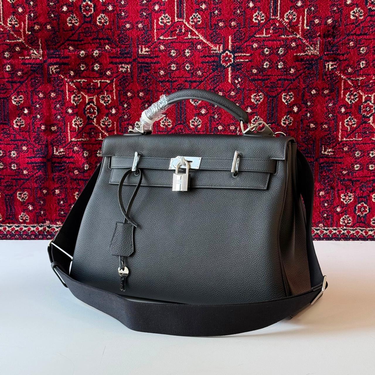 Hermès Kelly Handbag - Image 3