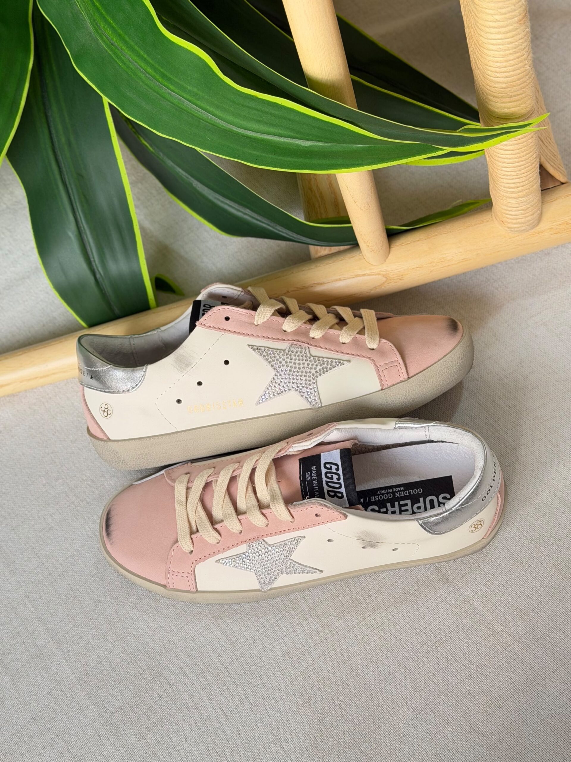 Golden Goose Super-Star sneakers For Ladies - Image 9