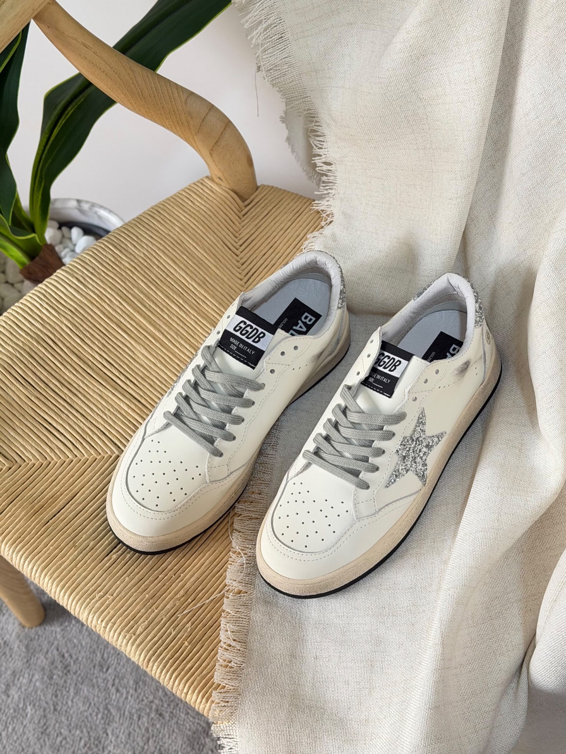 Golden Goose Super-Star sneakers For Ladies - Image 15
