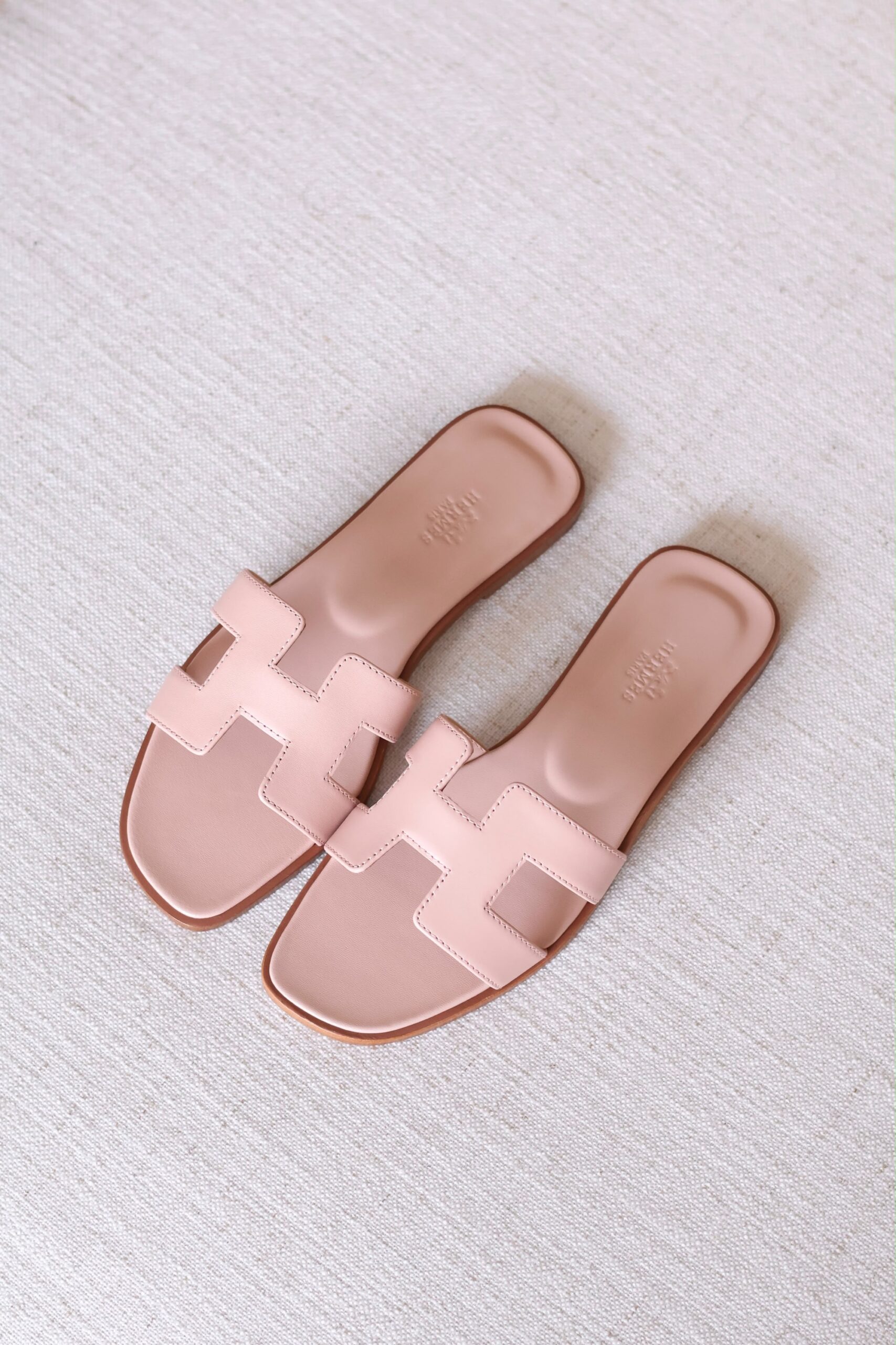 Hermès Oran Flat Sandals Top Quality - Image 35